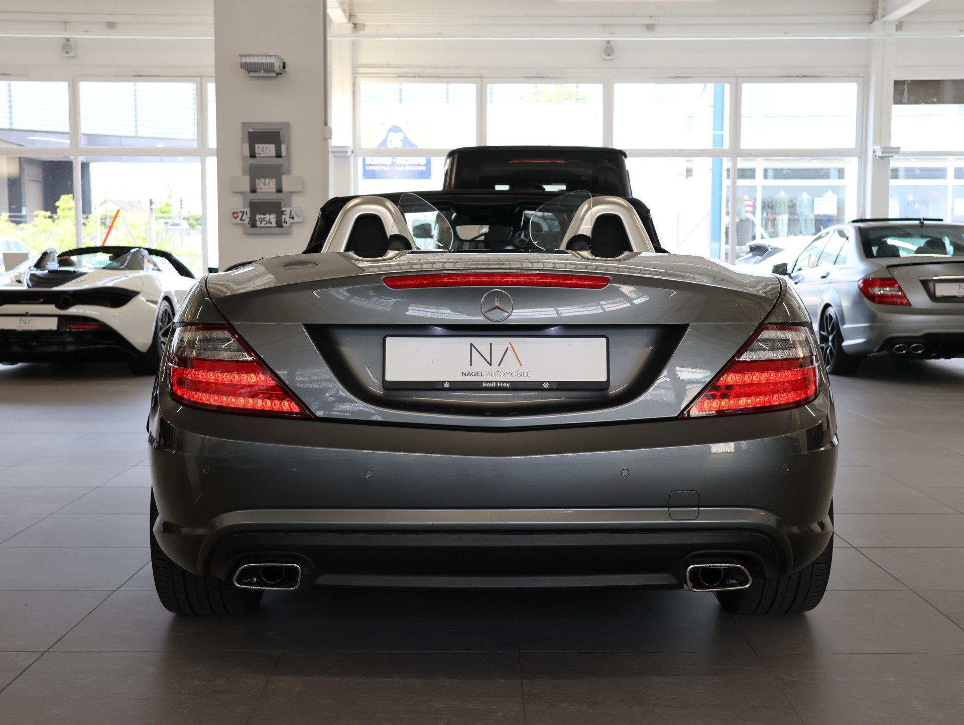 MERCEDES-BENZ SLK 350 7G-Tronic *Harman Kardon* *AMG Line* *Memory Sitze*-image-5