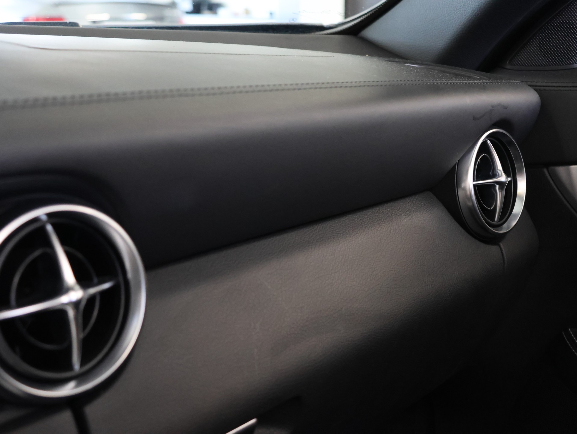 MERCEDES-BENZ SLK 350 7G-Tronic *Harman Kardon* *AMG Line* *Memory Sitze*-image-26
