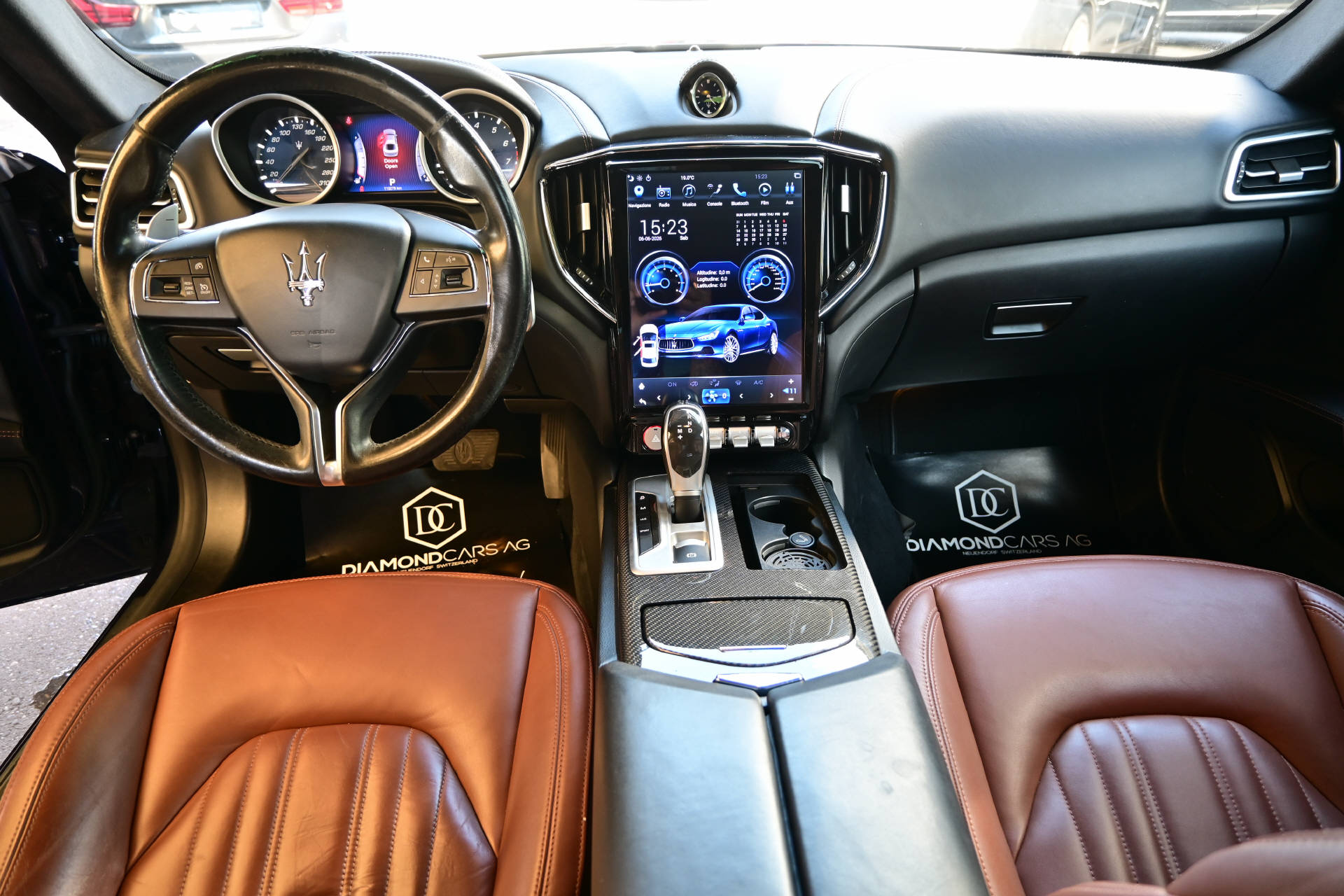 MASERATI Ghibli 3.0 V6 S Q4 **Carbon**-image-8