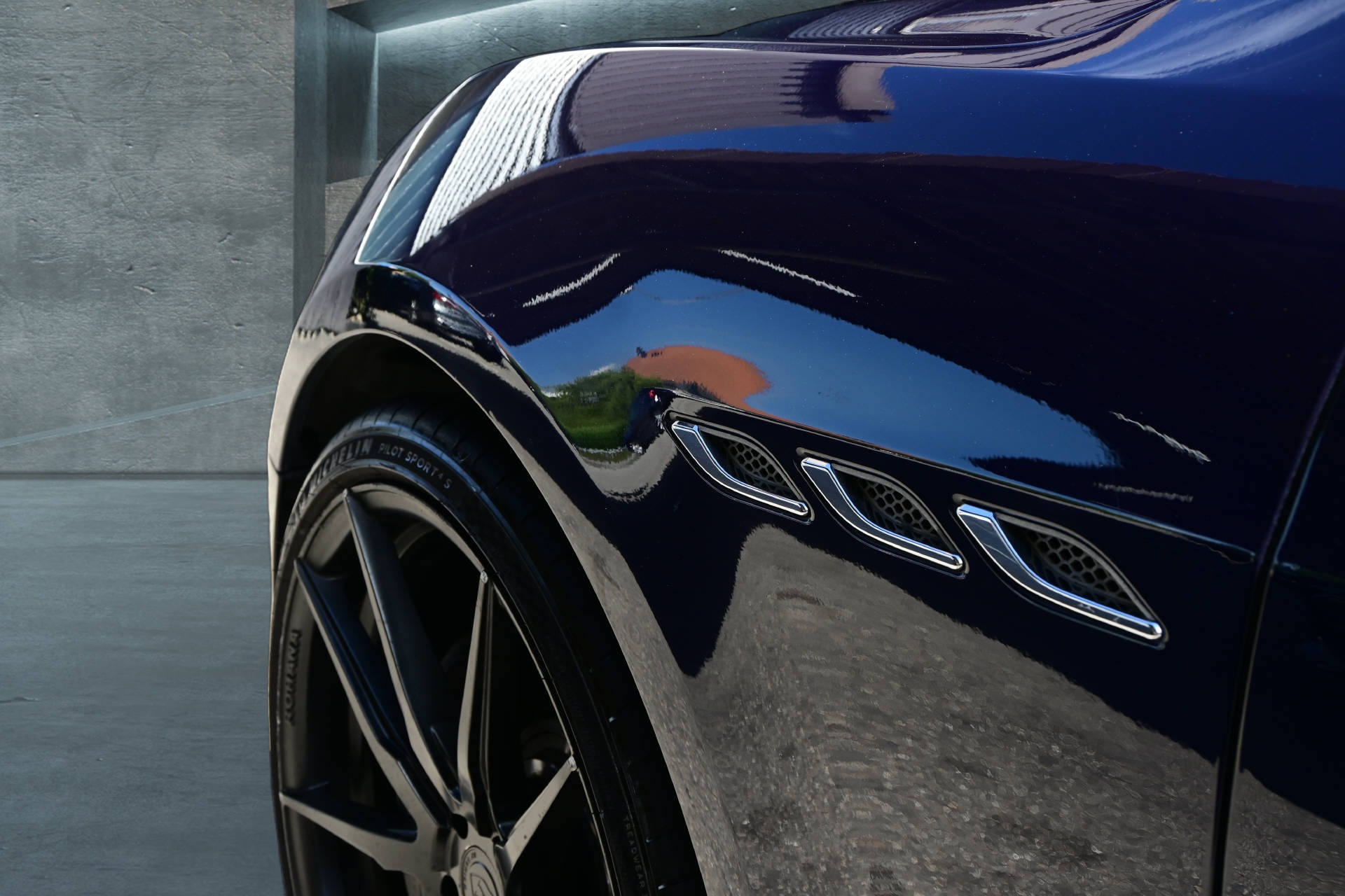MASERATI Ghibli 3.0 V6 S Q4 **Carbon**-image-7