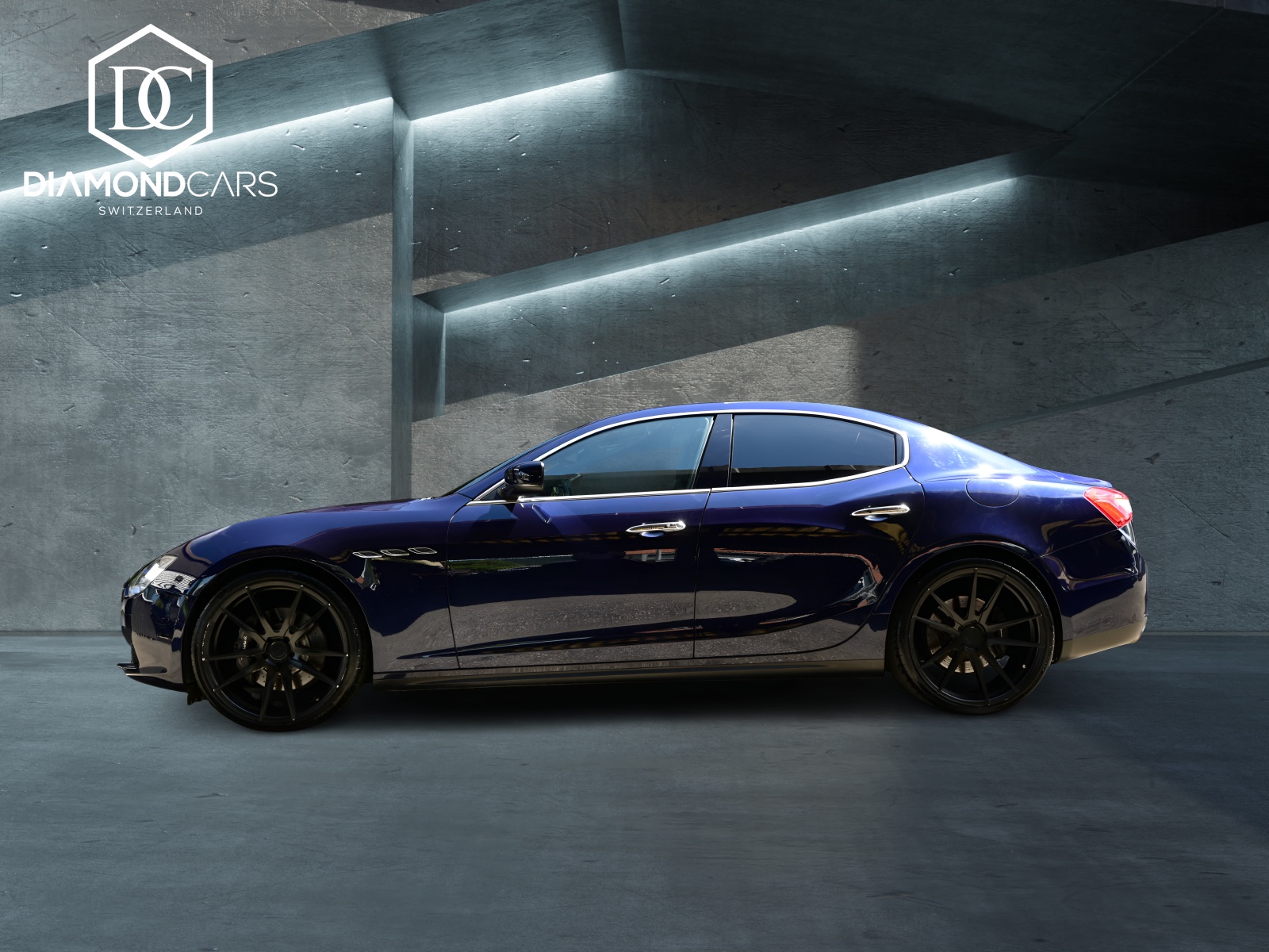 MASERATI Ghibli 3.0 V6 S Q4 **Carbon**-showroom-element-3