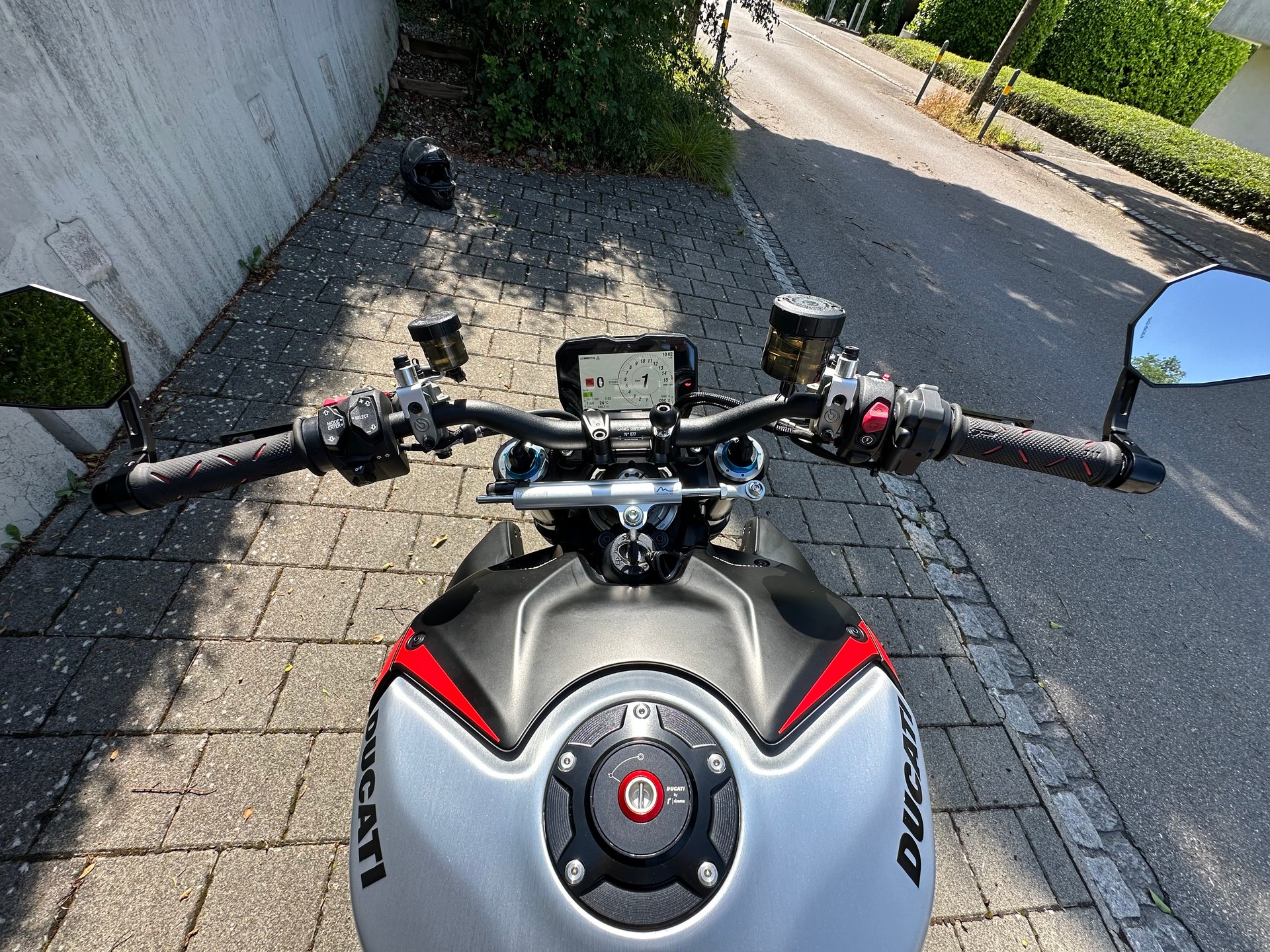 DUCATI Streetfighter V4 SP-image-5