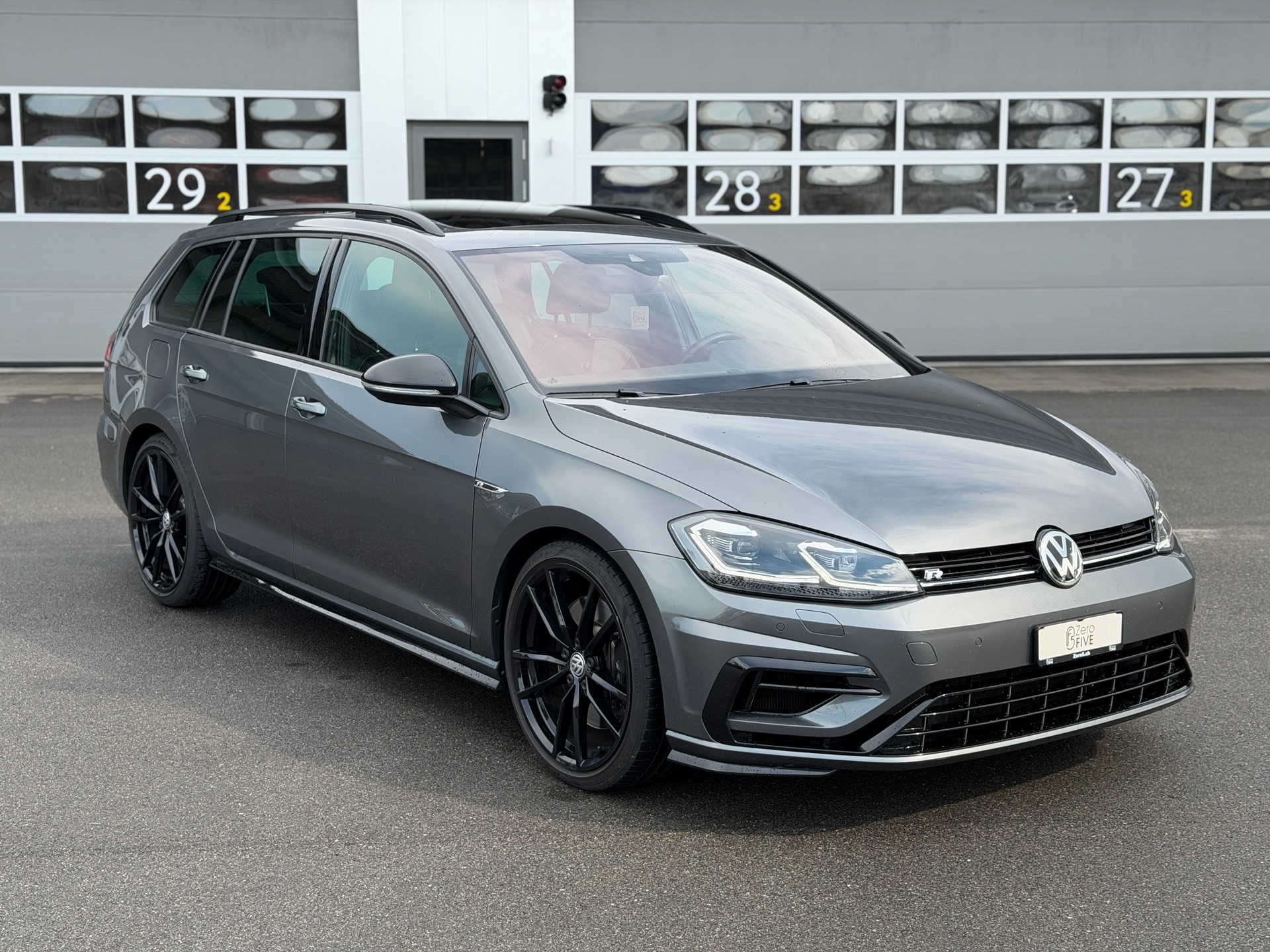 VW Golf Variant 2.0 TSI R 4Motion DSG