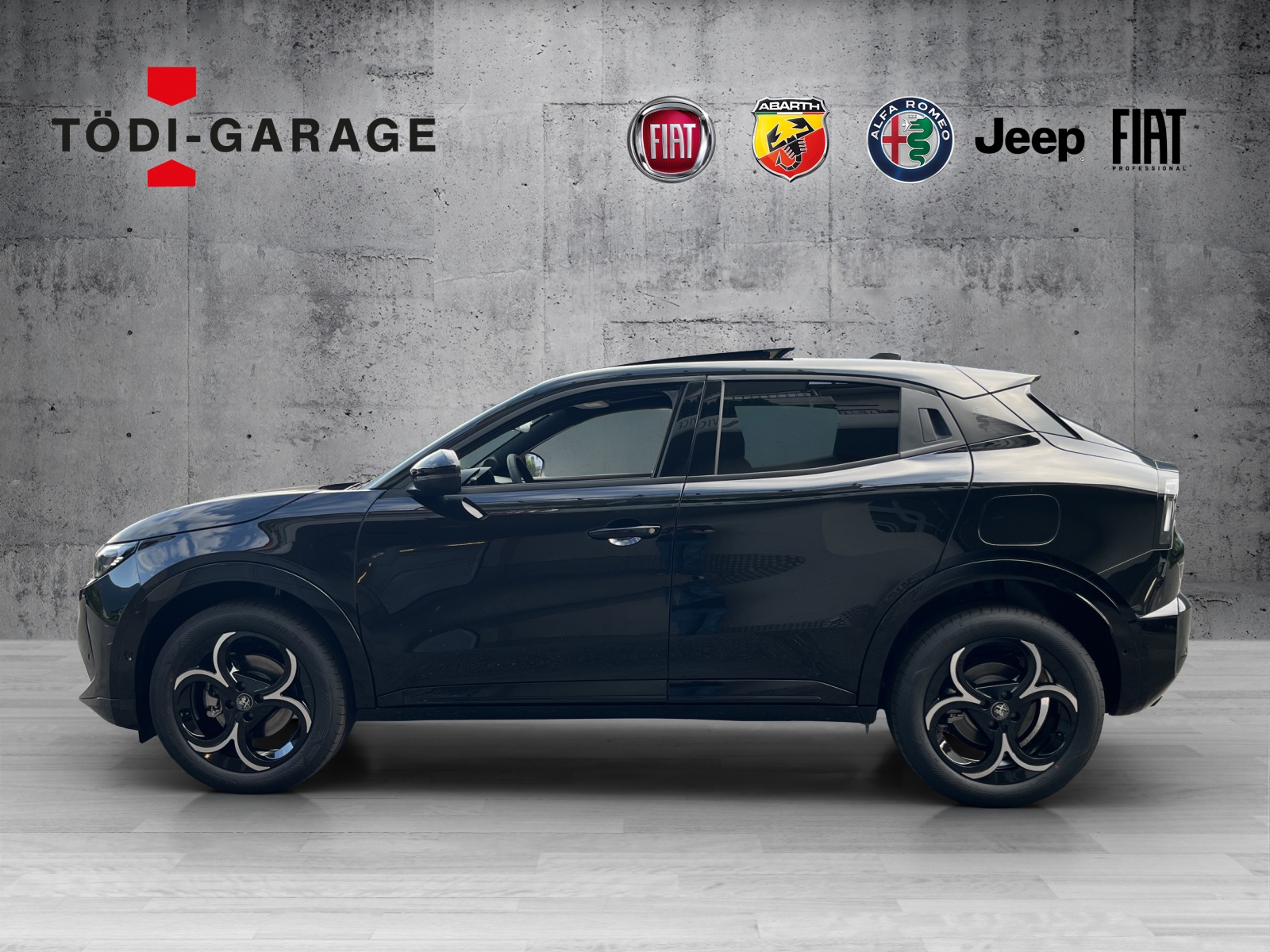 ALFA ROMEO Junior 1.2 TI SKY Q4-showroom-element-2