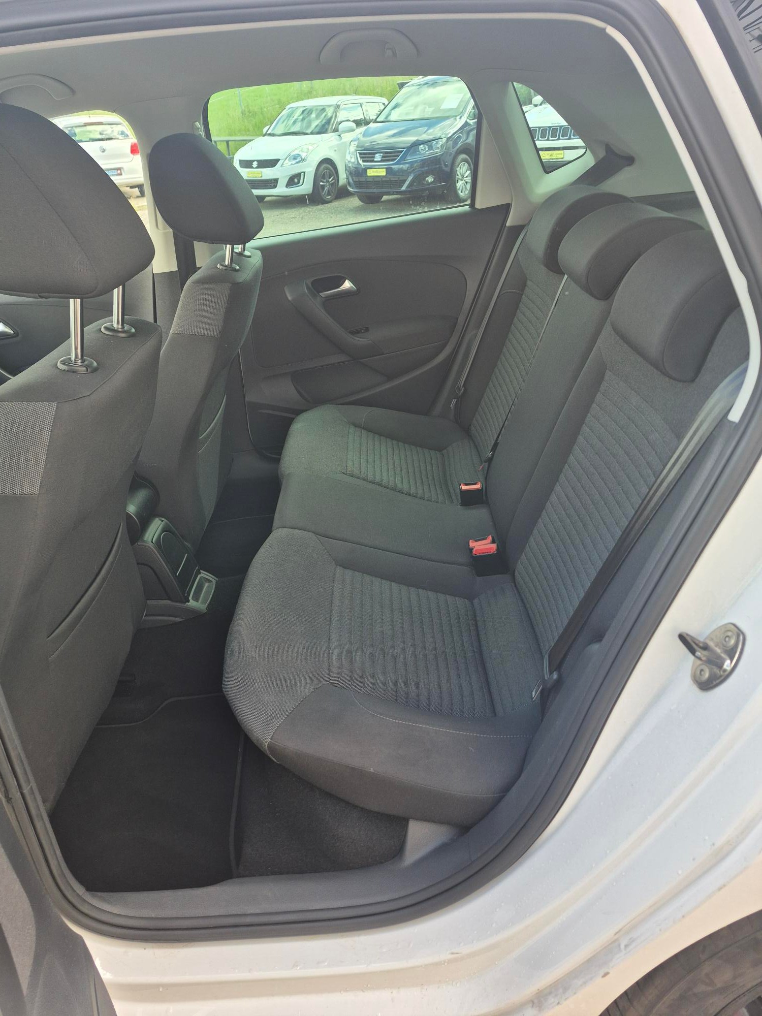 VW Polo 1.2 TSI Highline-image-13