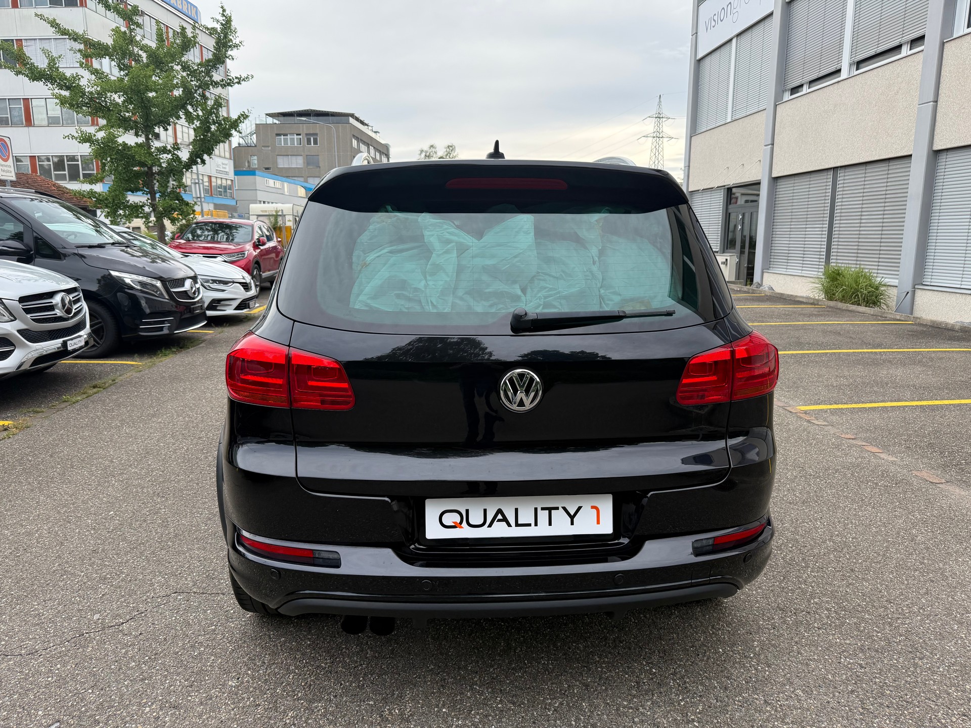 VW Tiguan 2.0 TSI Cup R-Line 4Motion DSG-image-4