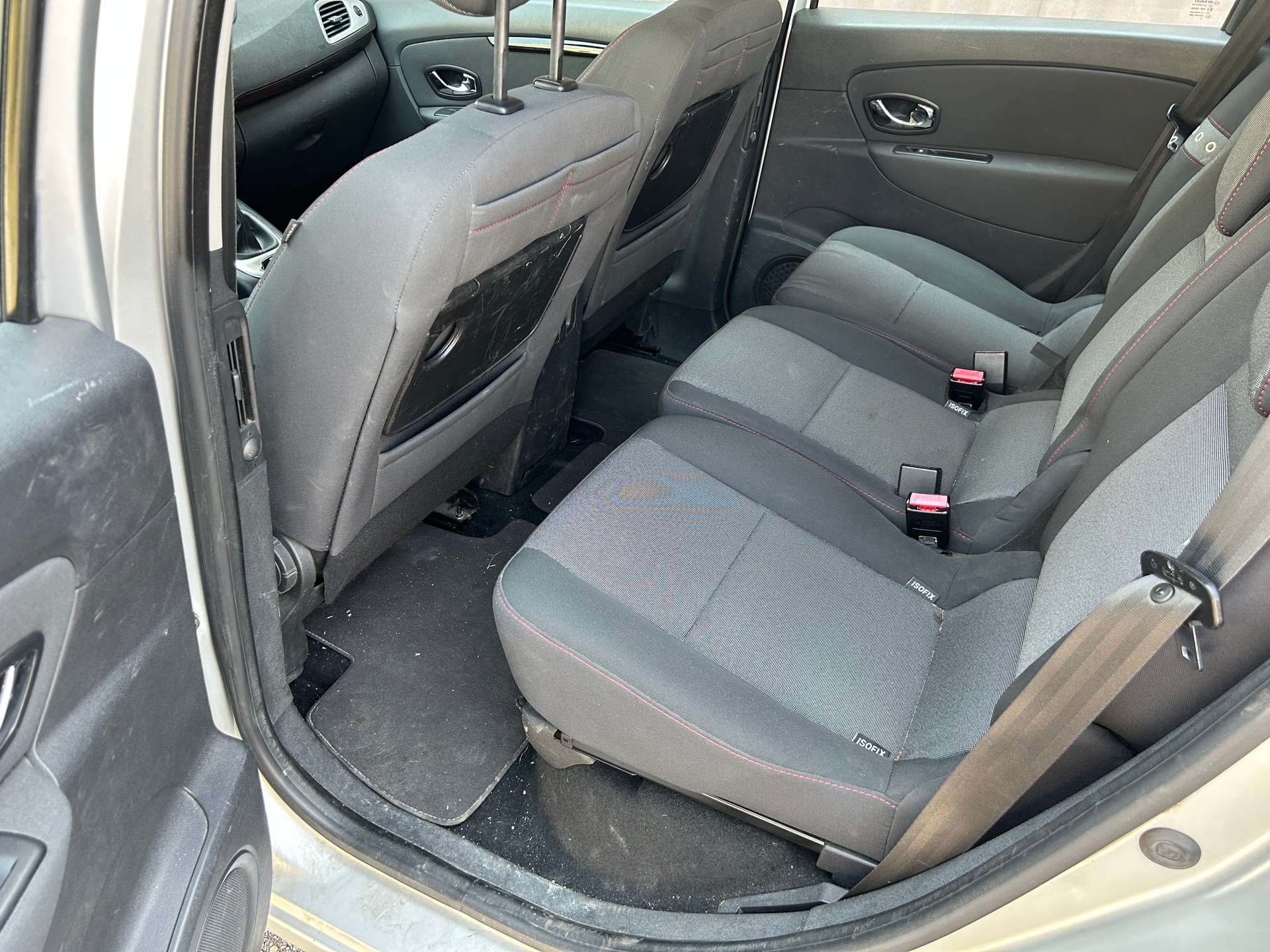 RENAULT Scénic 1.5 dCi Expression EDC-image-11