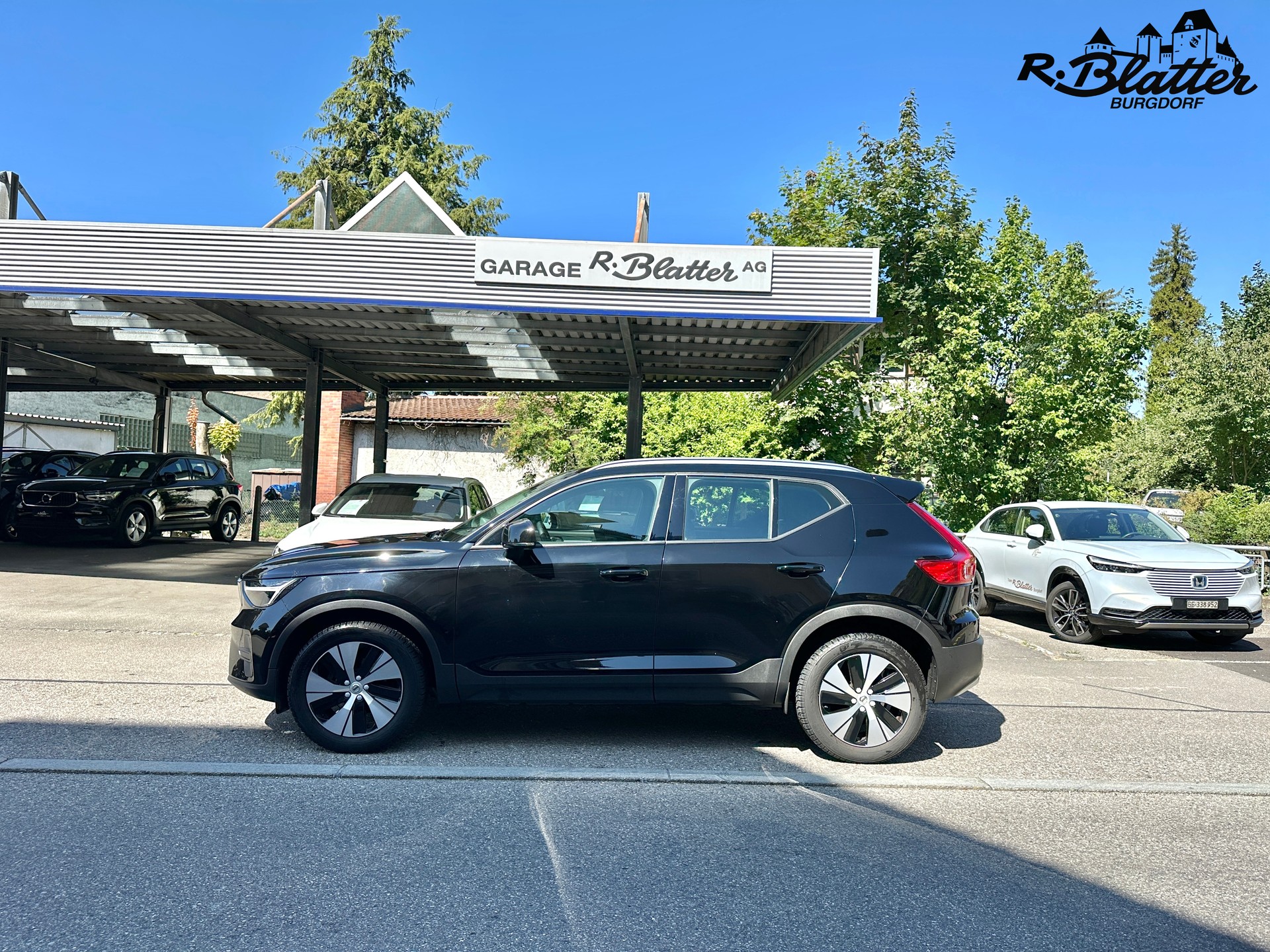 VOLVO XC40 T2 Core Geartronic-showroom-element-2