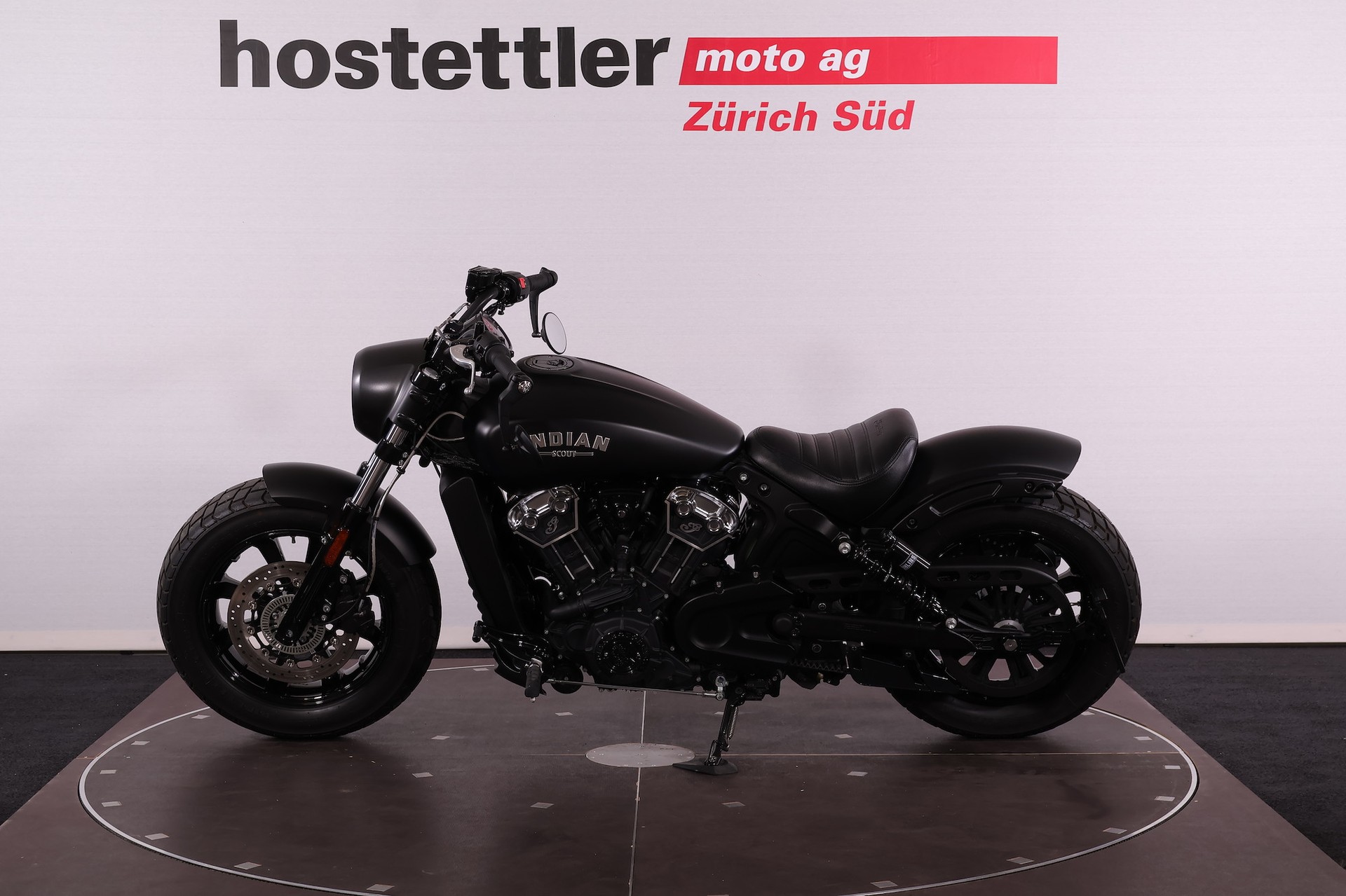 INDIAN Scout Bobber ABS-showroom-element-1