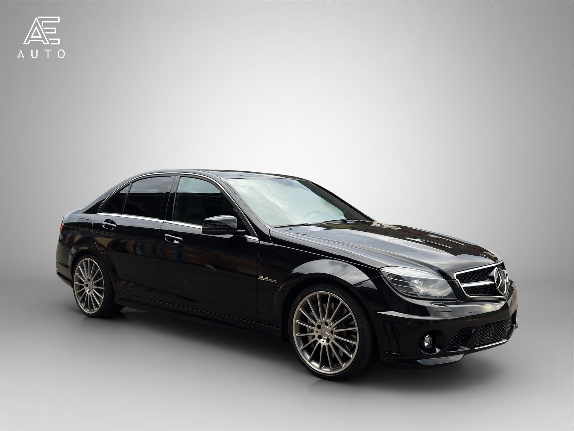 MERCEDES-BENZ C 63 AMG