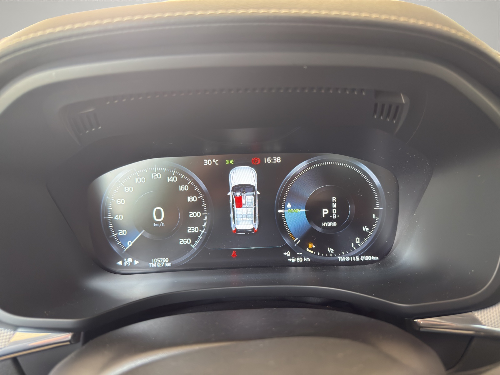 VOLVO XC60 T8 eAWD Polestar Geartronic-image-15