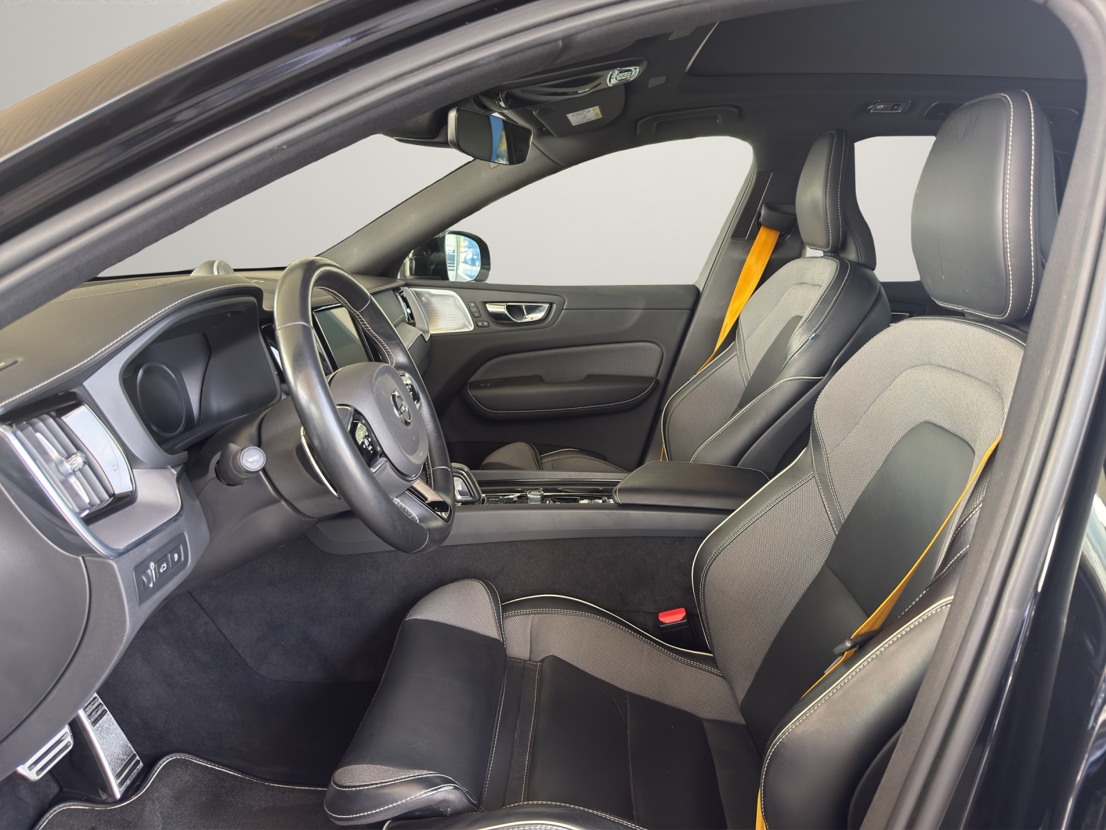 VOLVO XC60 T8 eAWD Polestar Geartronic-image-7