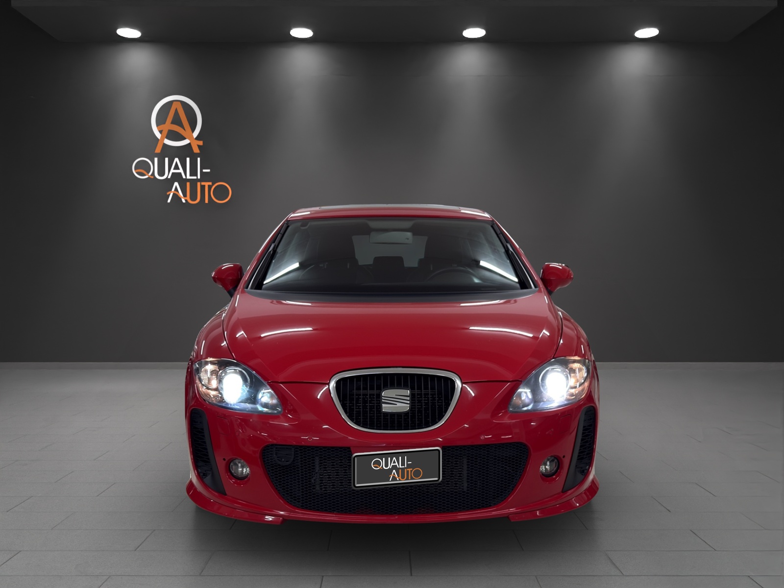 SEAT Leon 2.0 TSI FR DSG-showroom-element-1