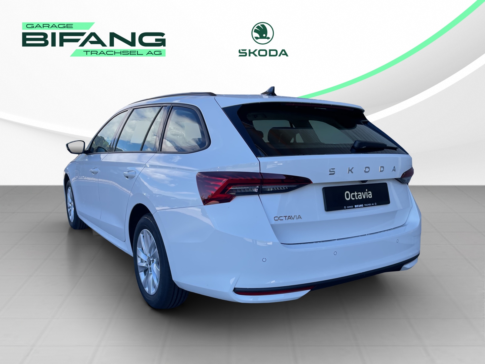 SKODA Octavia Combi 2.0 TDI DSG Selection-showroom-element-3