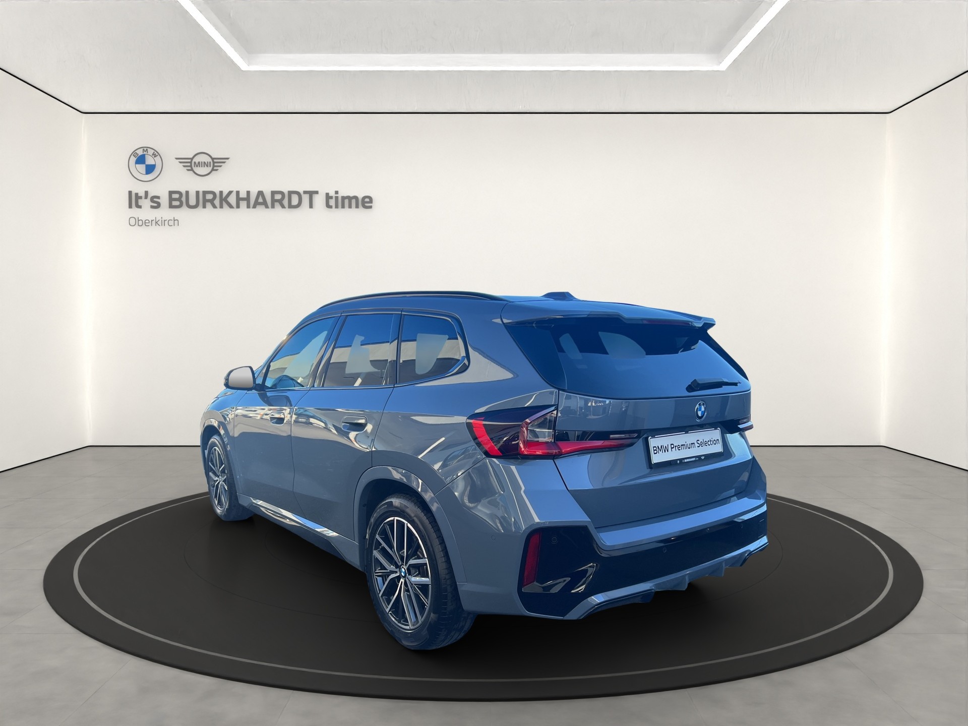 BMW X1 xDrive 23d 48V M Sport-showroom-element-2