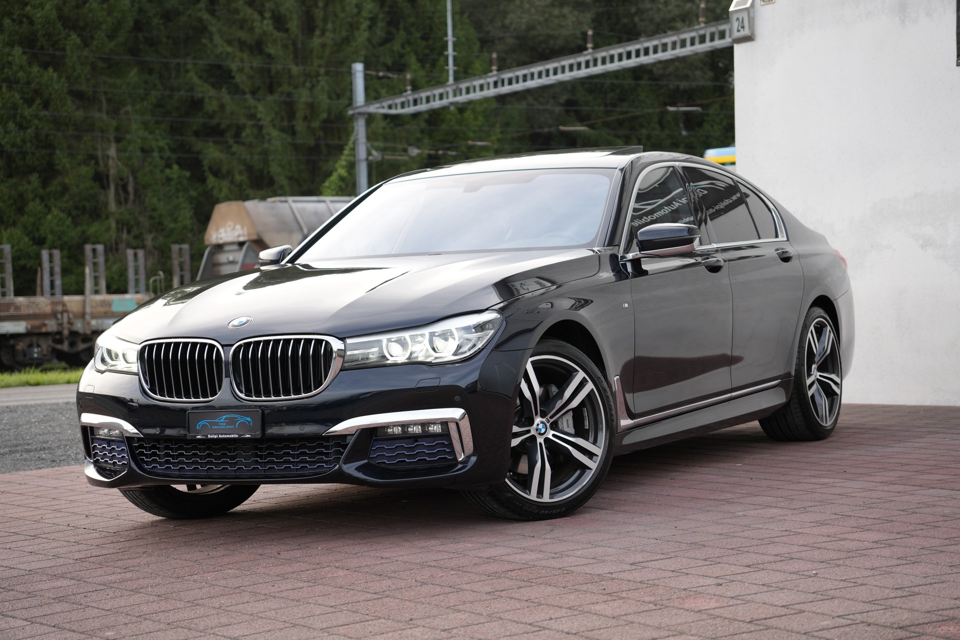 BMW 730d xDrive Steptronic M Sport-image-6