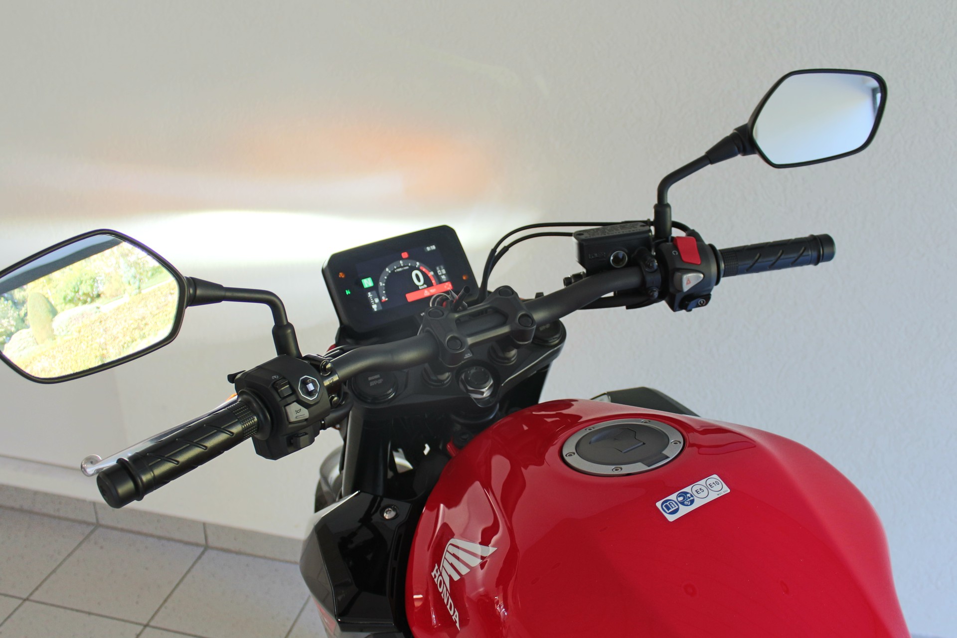 HONDA CB 500 Hornet-image-8
