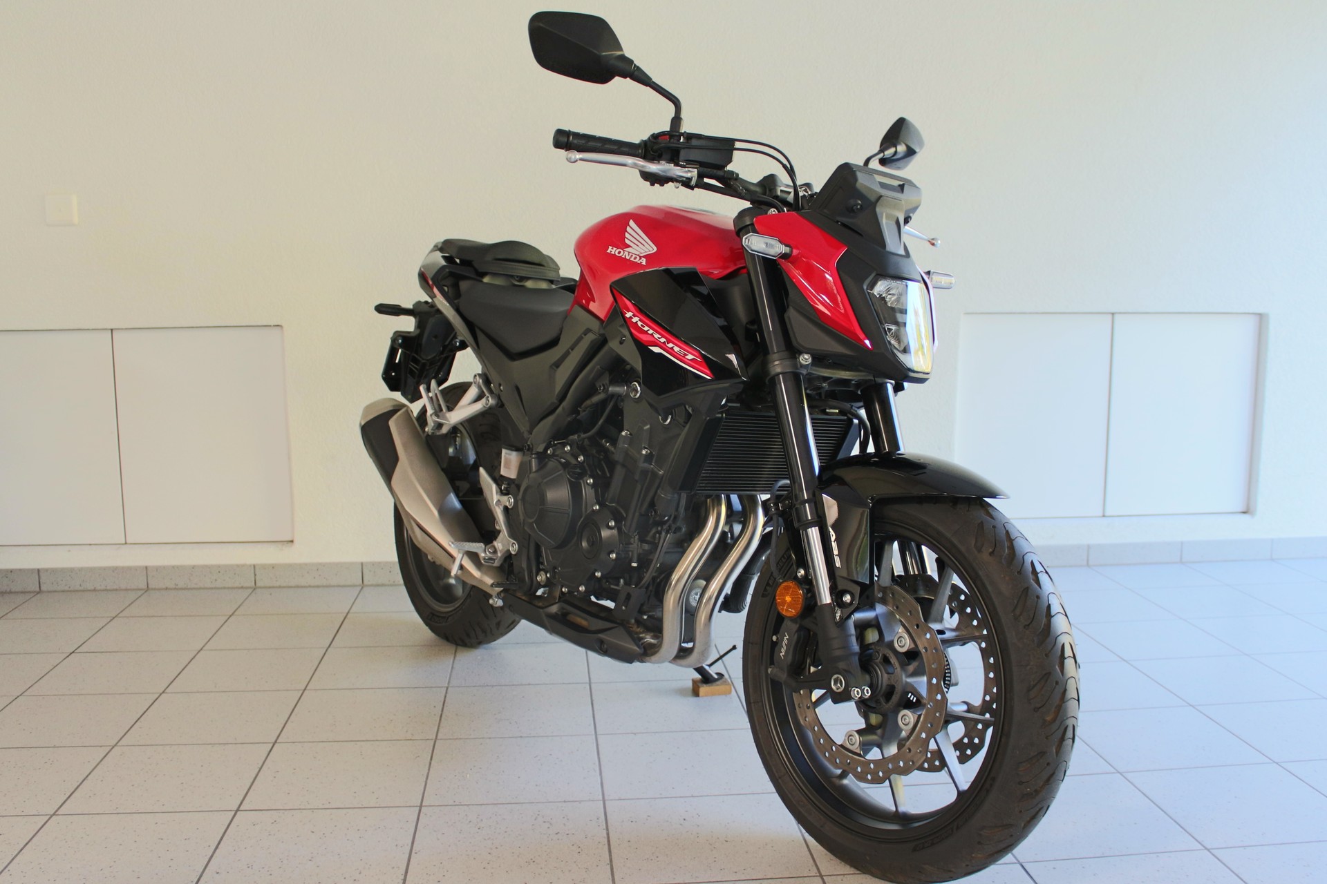 HONDA CB 500 Hornet-image-1
