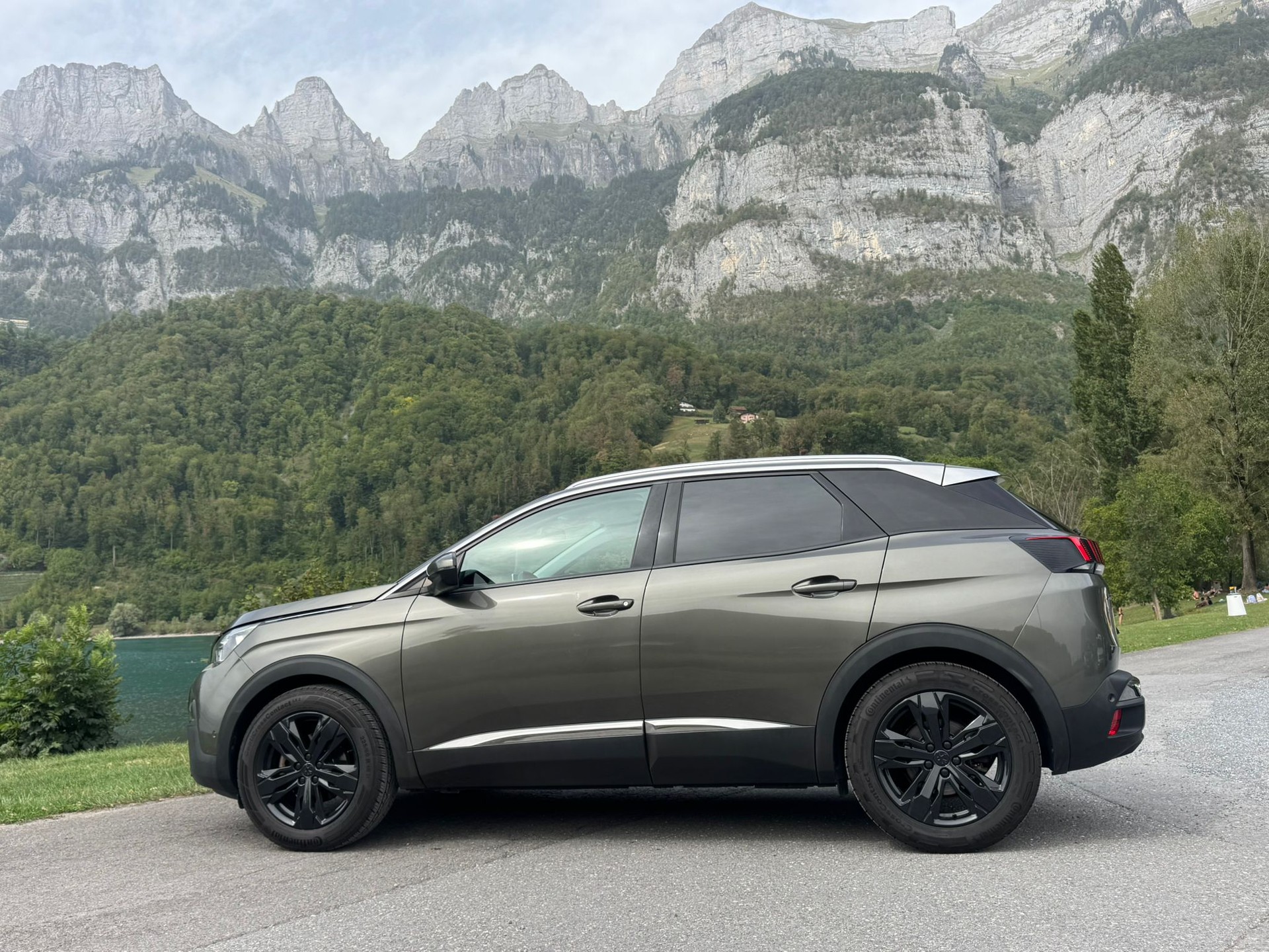 PEUGEOT 3008 1.5 BlueHDi Allure EAT-image-4
