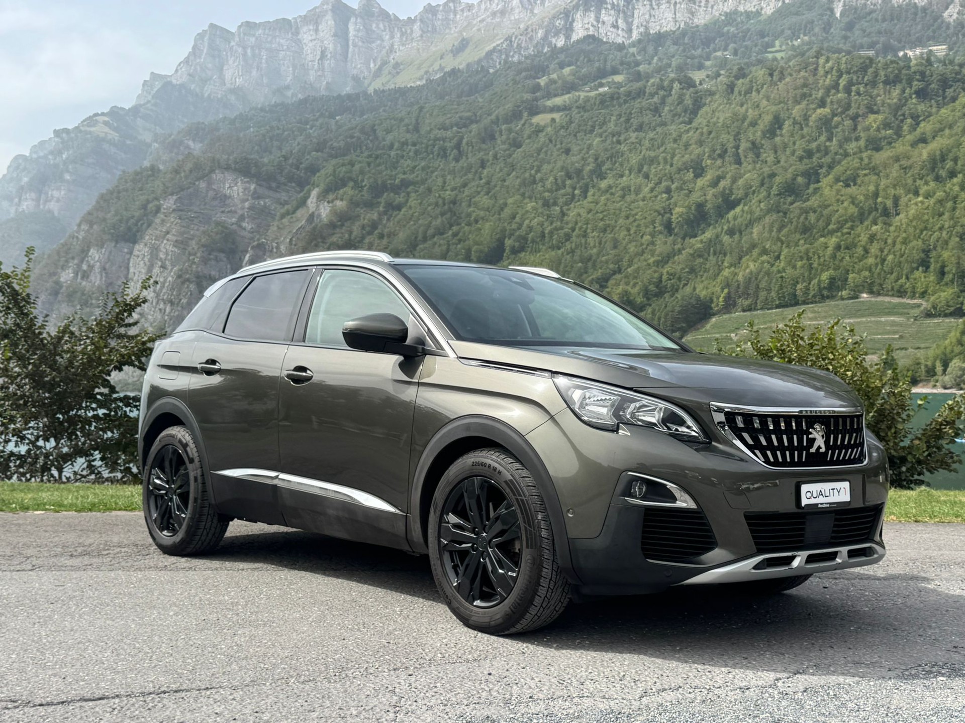 PEUGEOT 3008 1.5 BlueHDi Allure EAT-showroom-element-2
