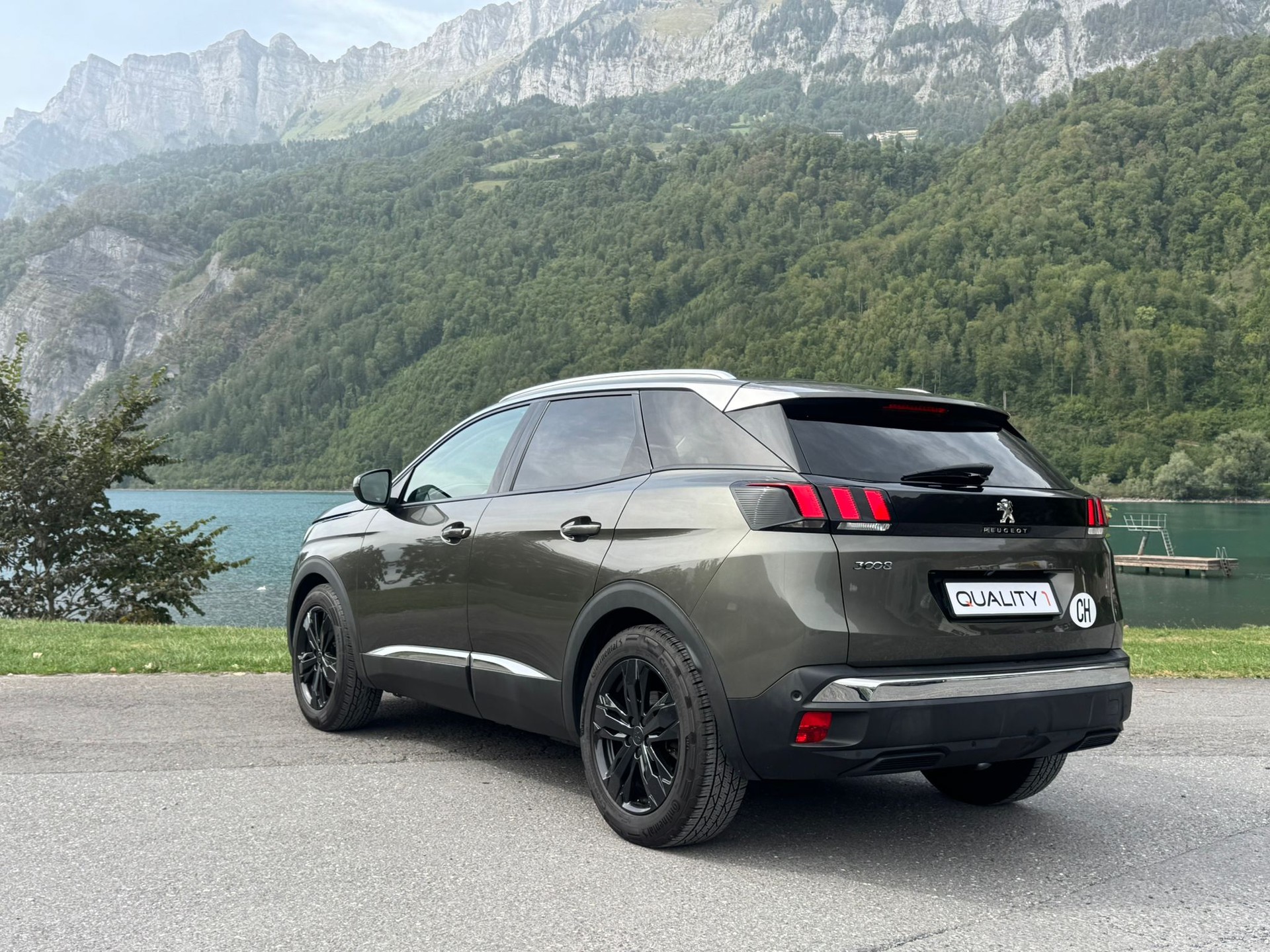 PEUGEOT 3008 1.5 BlueHDi Allure EAT-image-6