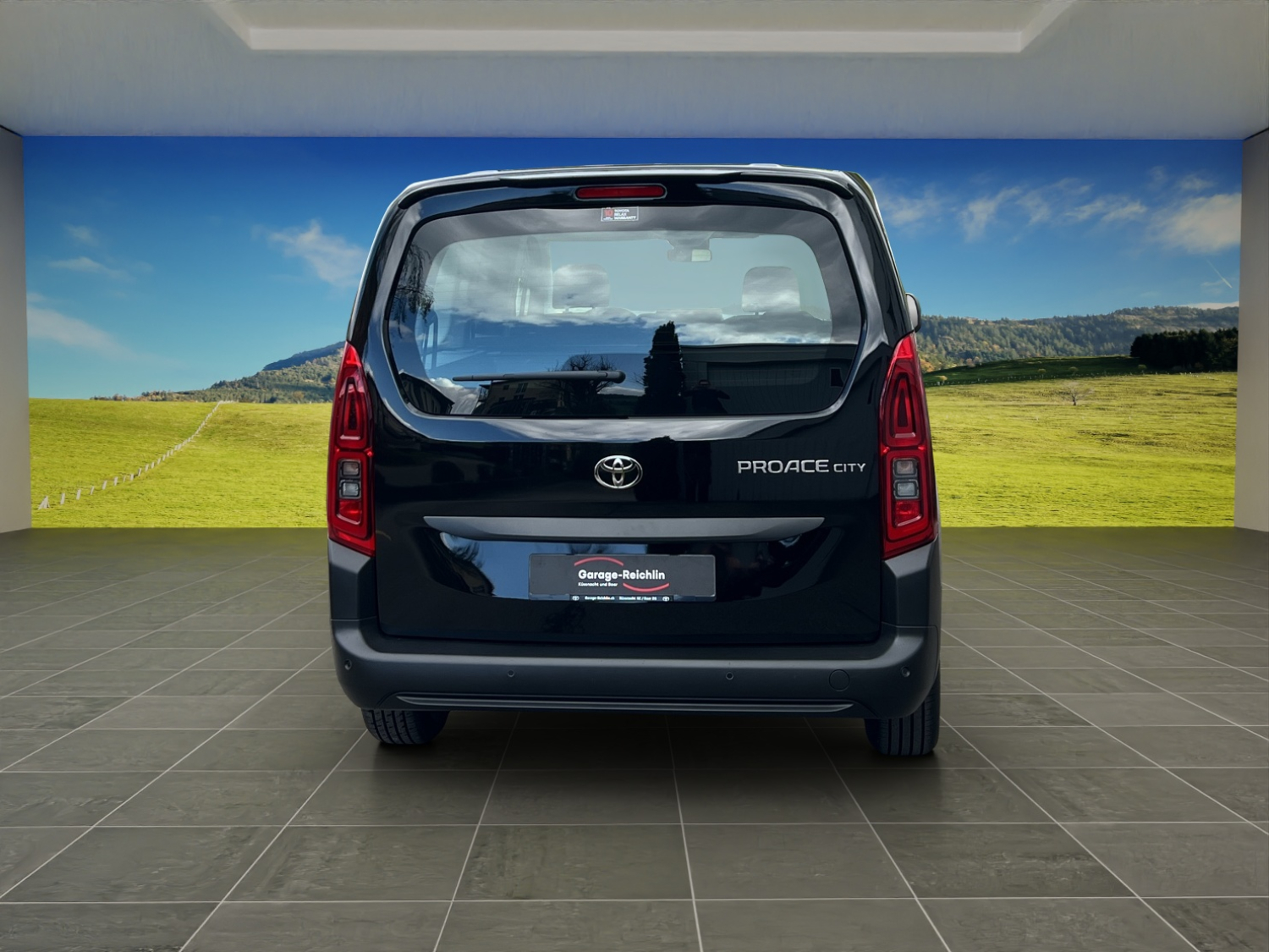 TOYOTA Proace City Verso L2 1.2 110 Comfort-showroom-element-3
