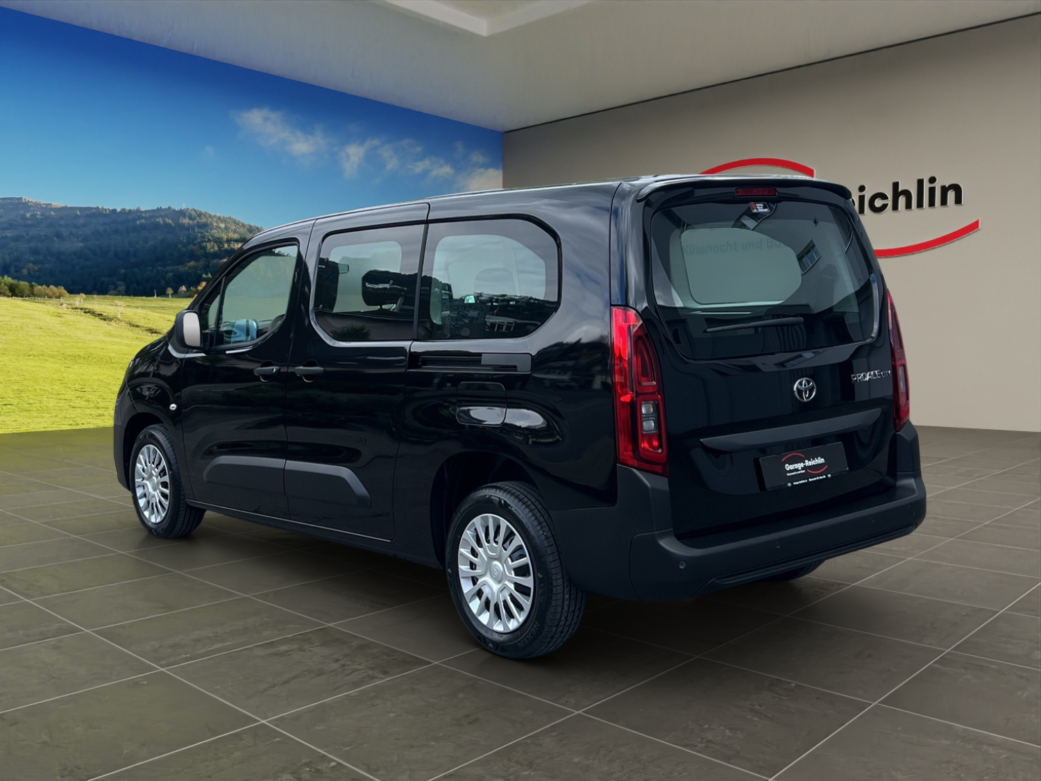 TOYOTA Proace City Verso L2 1.2 110 Comfort-showroom-element-2