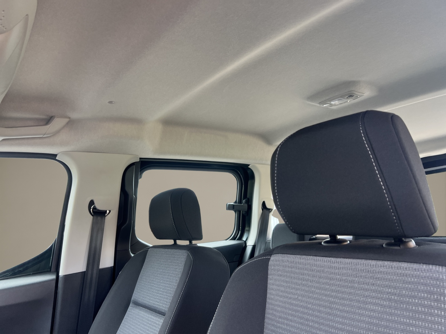 TOYOTA Proace City Verso L2 1.2 110 Comfort-image-15