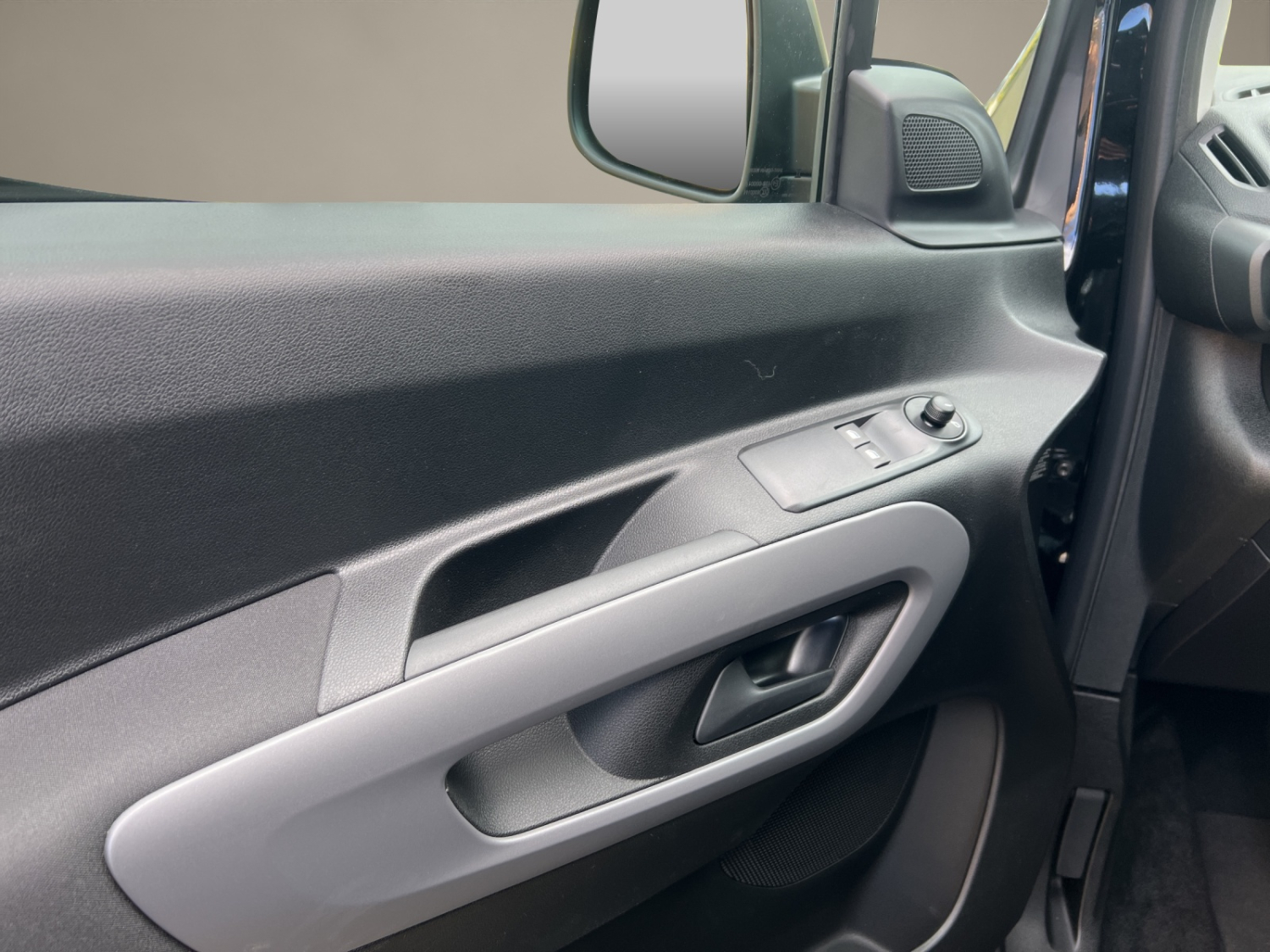 TOYOTA Proace City Verso L2 1.2 110 Comfort-image-14