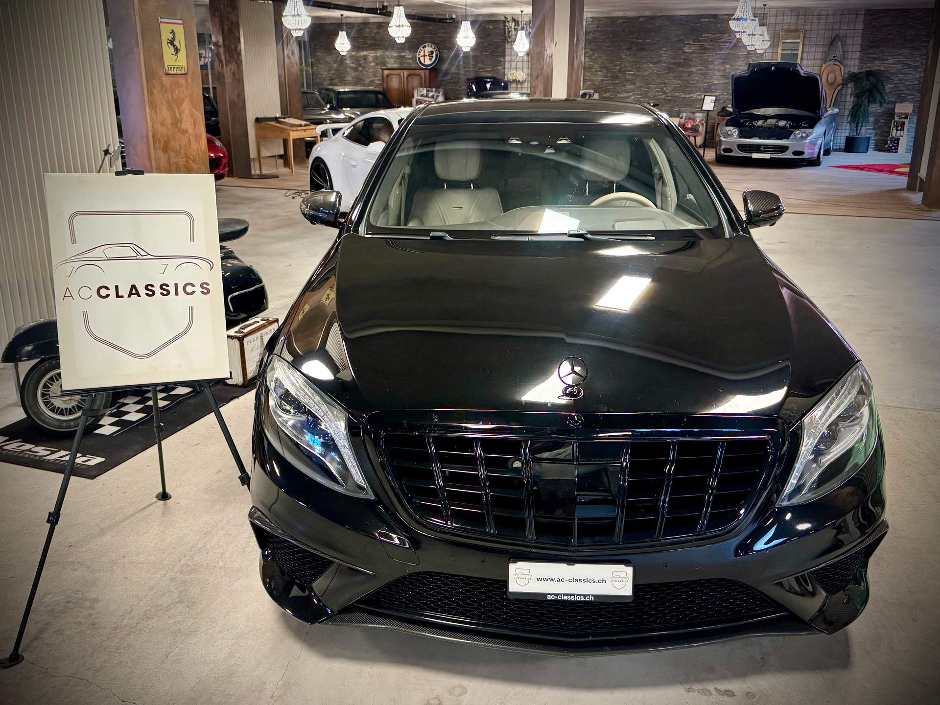 MERCEDES-BENZ S 63 AMG L 4Matic Speedshift MCT-showroom-element-1