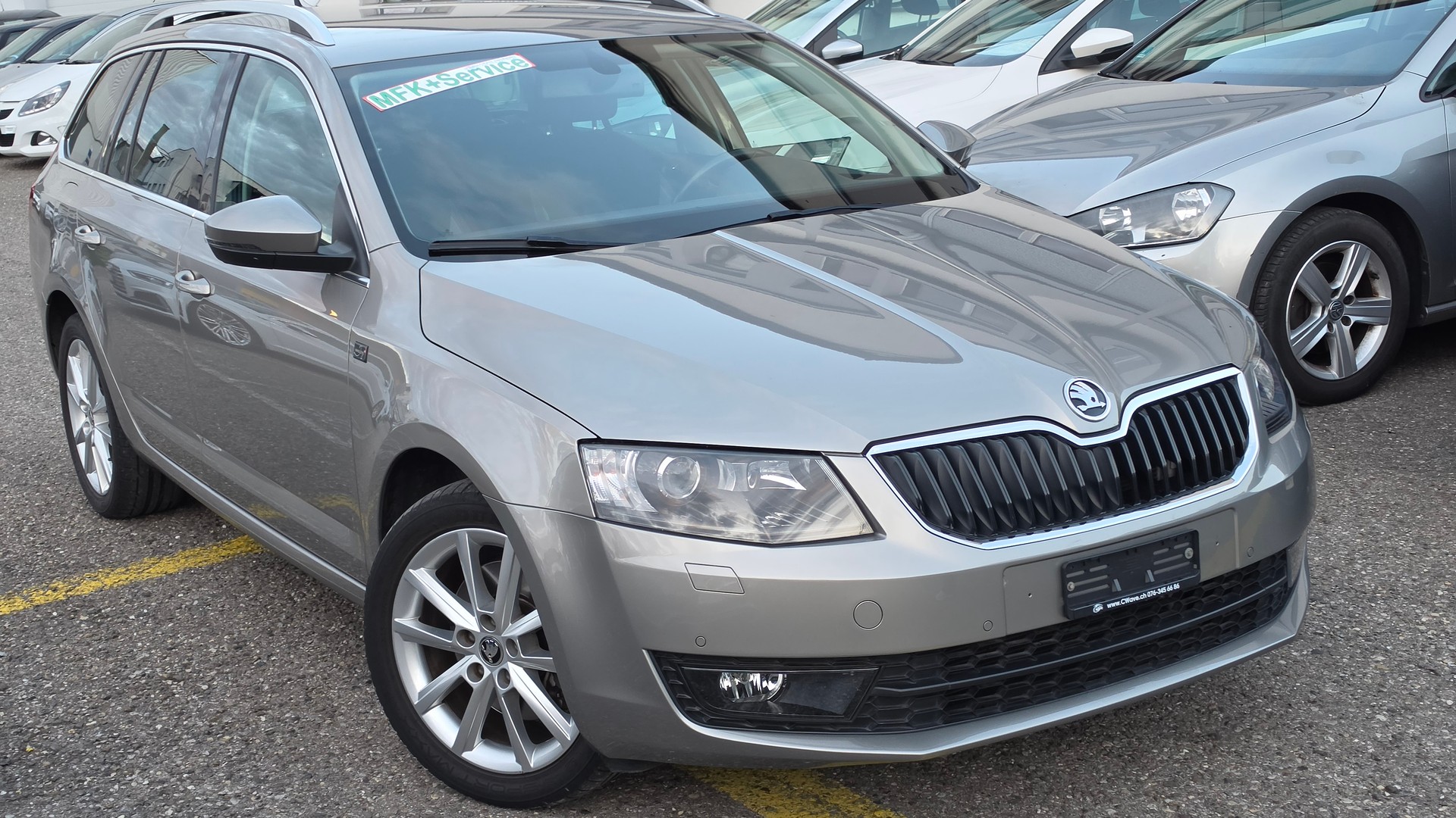 SKODA Octavia Combi 1.8 TSI Swiss Joy 4x4 DSG-showroom-element-2