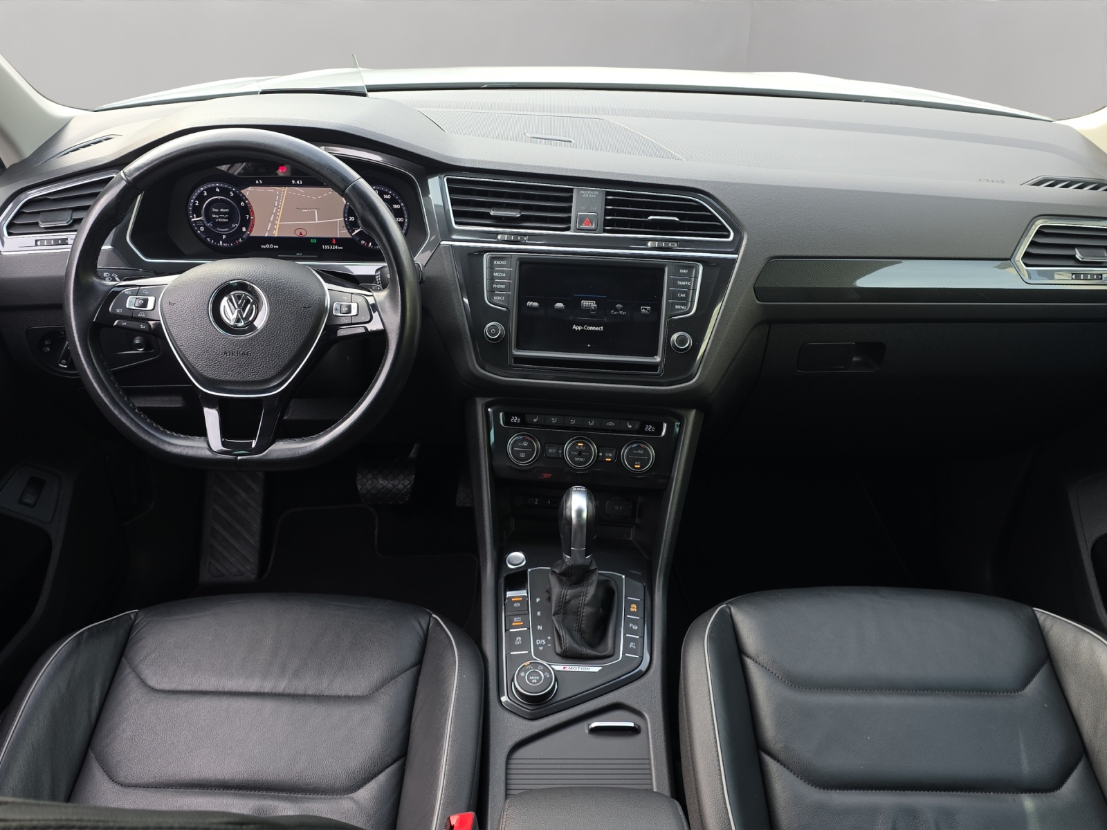 VW Tiguan 2.0TSI Highline 4Motion DSG-image-9