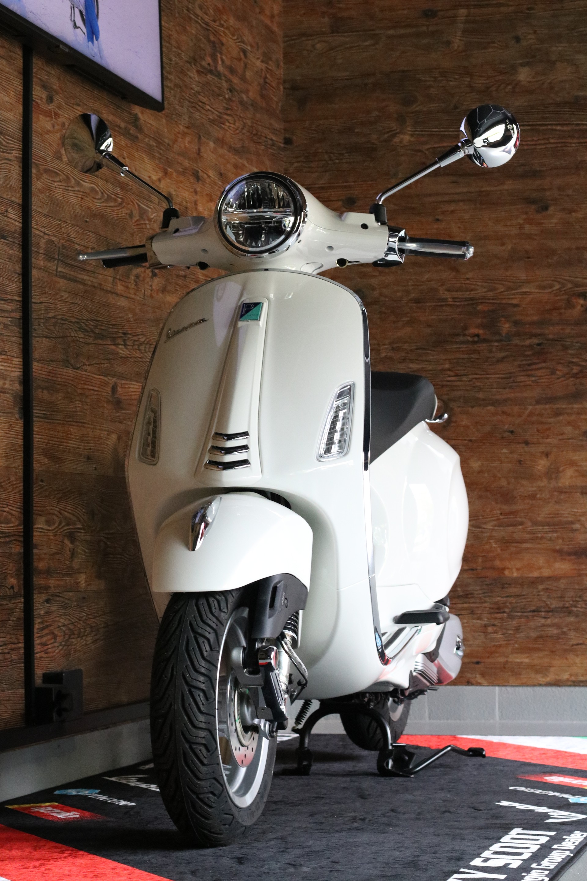 PIAGGIO Vespa Primavera 125 MY26-image-1