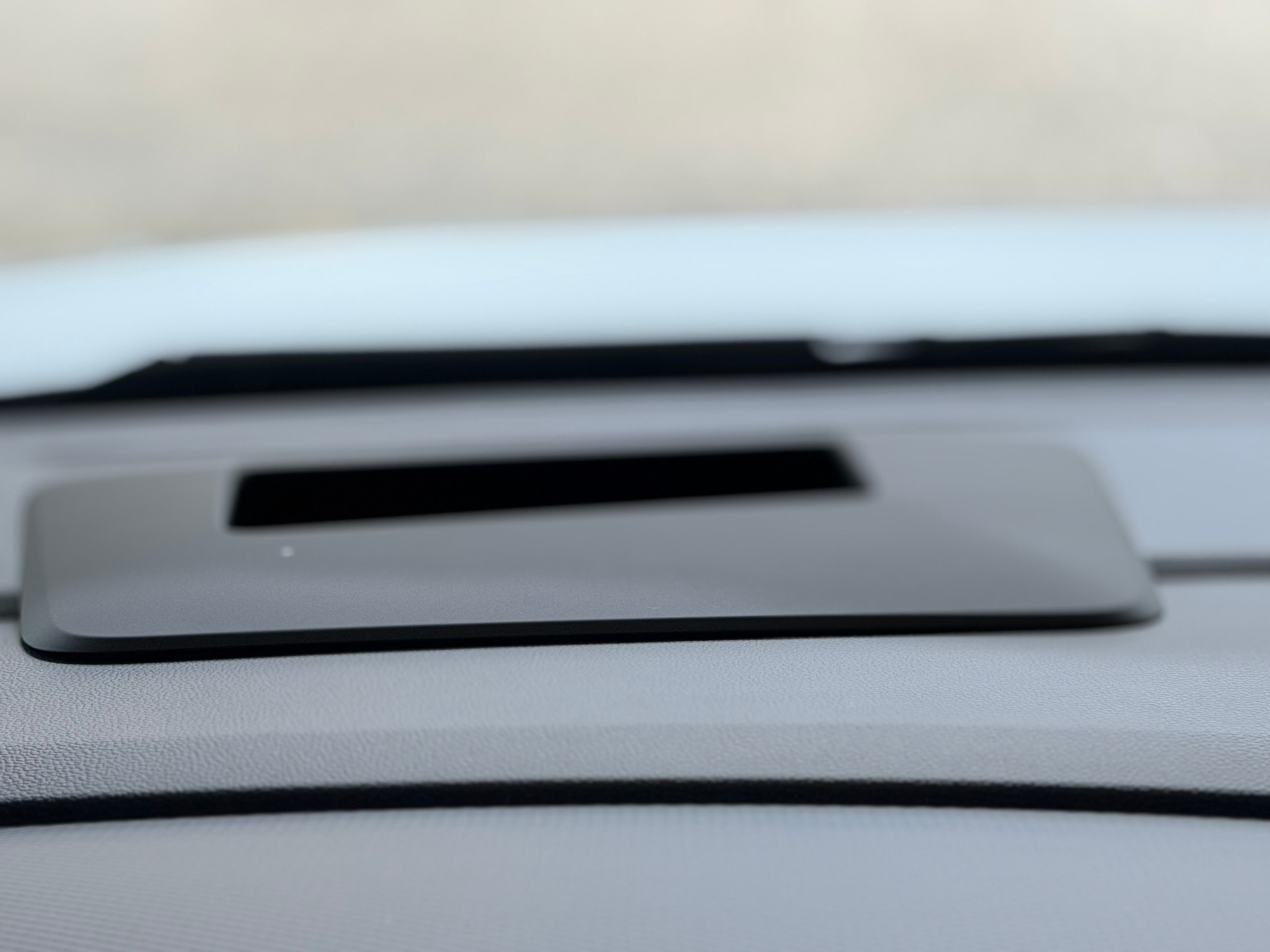 VW Multivan 2.0 TDI Life DSG Lang * BULLI EDITION * 7 SITZER LEDER / ALCANTARA * STANDHEIZUNG * HEAD UP *-image-25