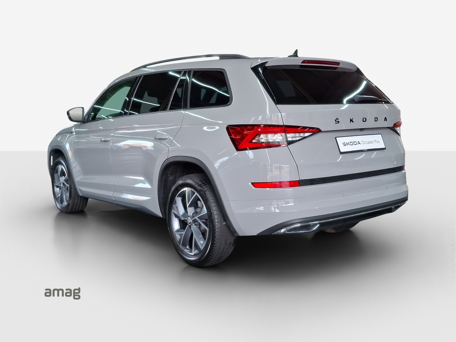 SKODA Kodiaq 2.0 TSI 4x4 Sport Line-showroom-element-2