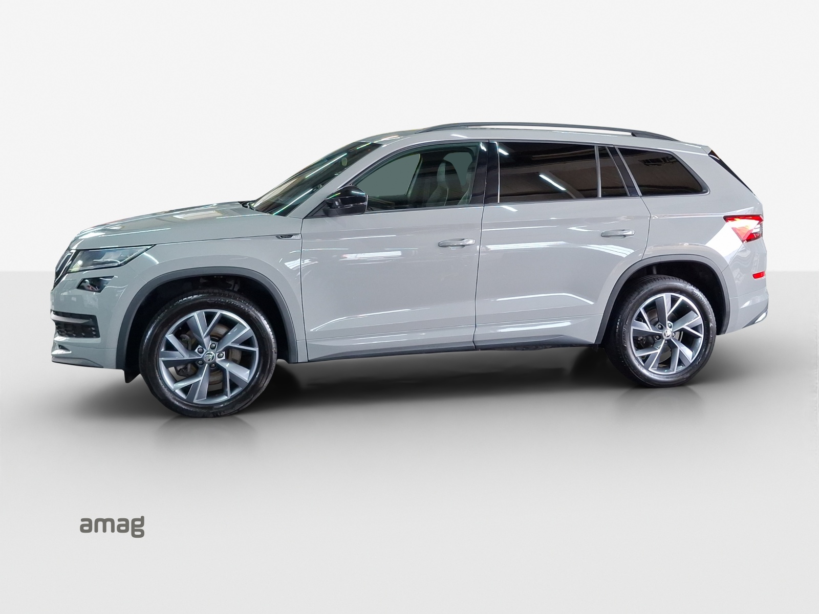 SKODA Kodiaq 2.0 TSI 4x4 Sport Line-showroom-element-1