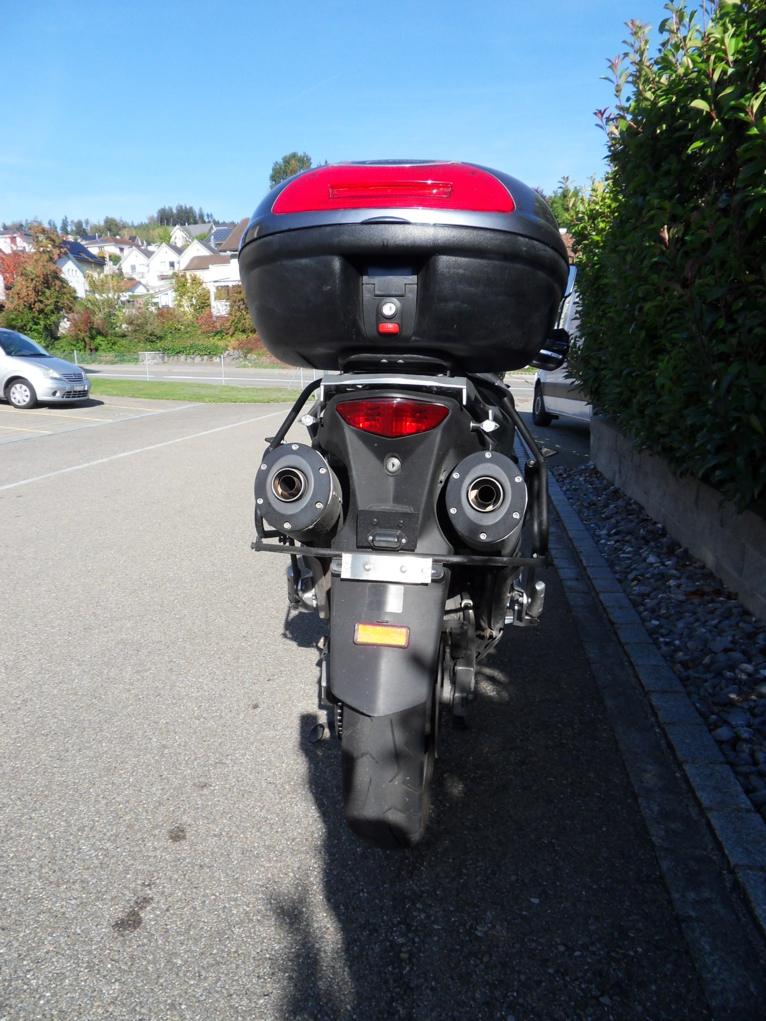 SUZUKI DL 1000 V-Strom-image-8