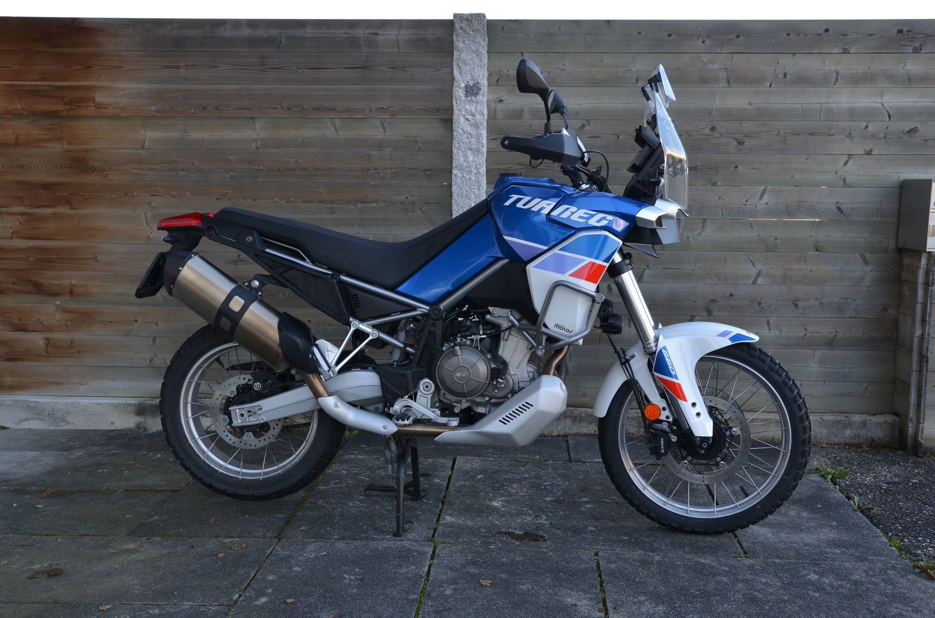 APRILIA Tuareg 660 Evocative-image-0