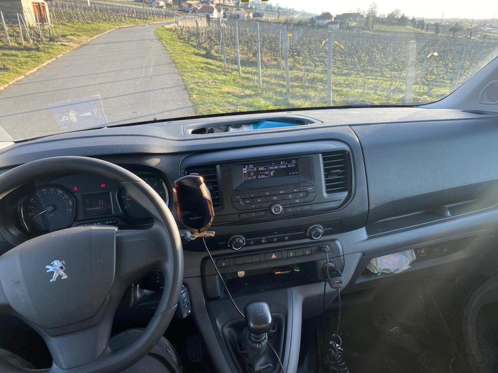 PEUGEOT Expert 2.0 BlueHDi 150 S&S Active Standard-image-2