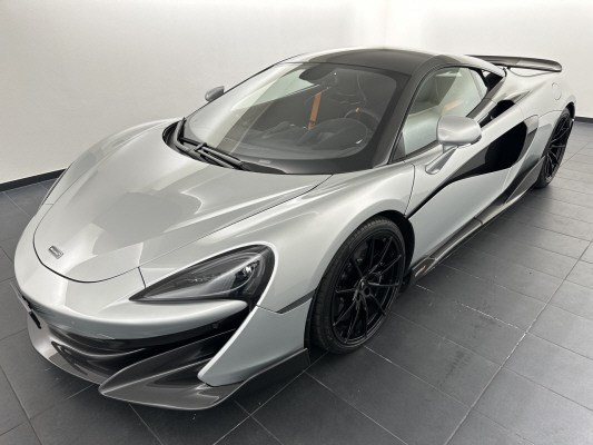 McLAREN 600LT Coupé 3.8 V8