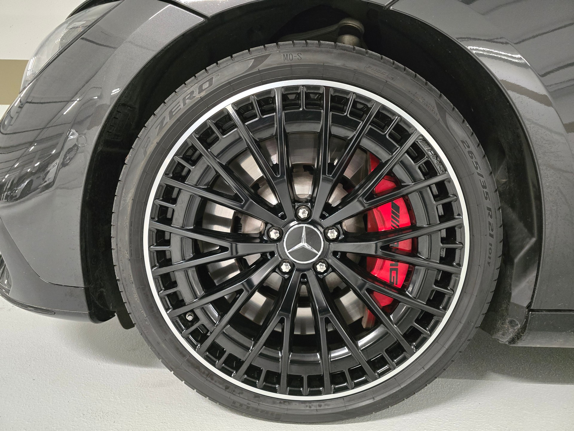 MERCEDES-BENZ EQE 43 AMG 4 Matic-image-28