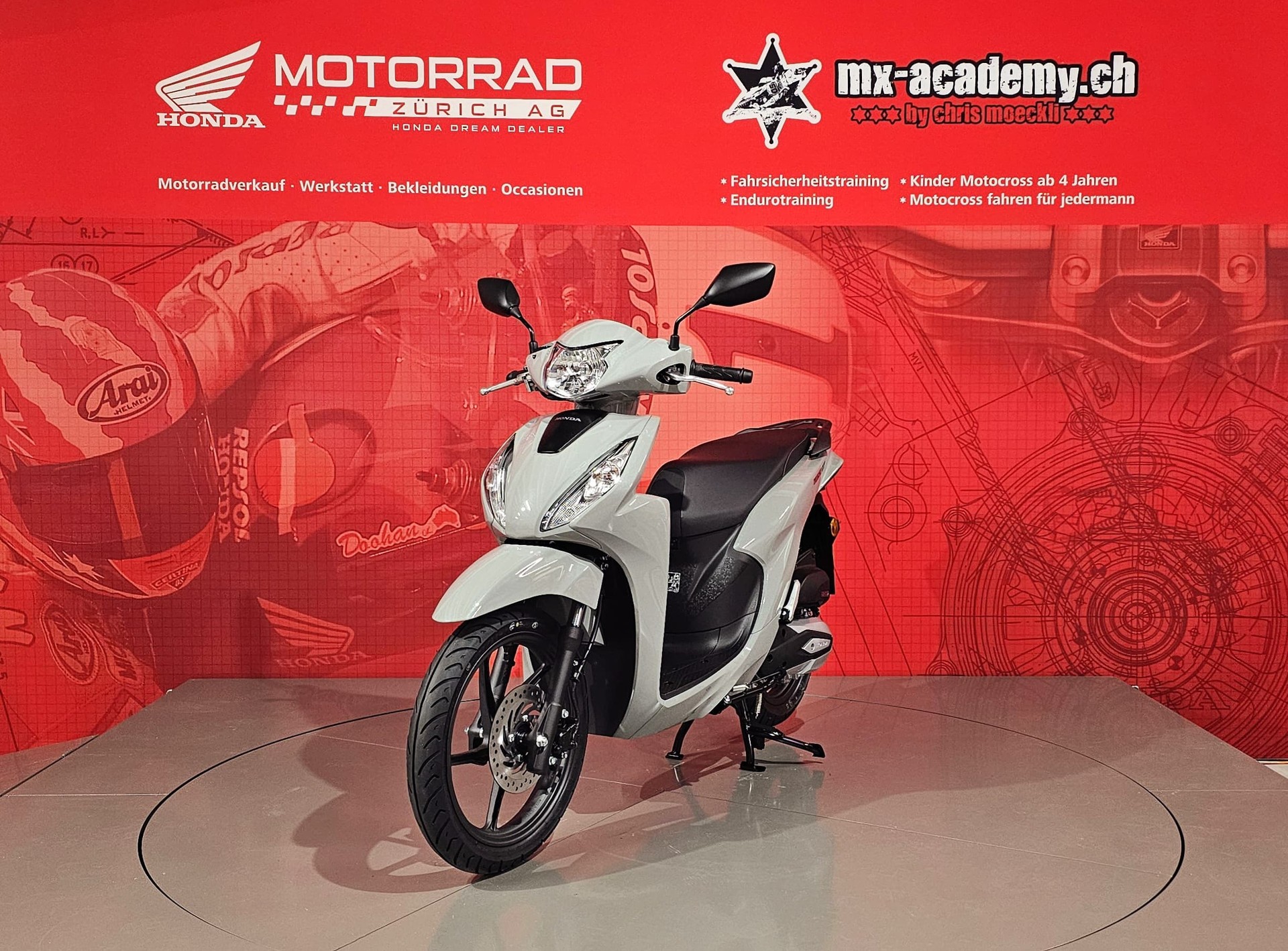 HONDA NSC Vision 110 **Neufahrzeug**-image-3