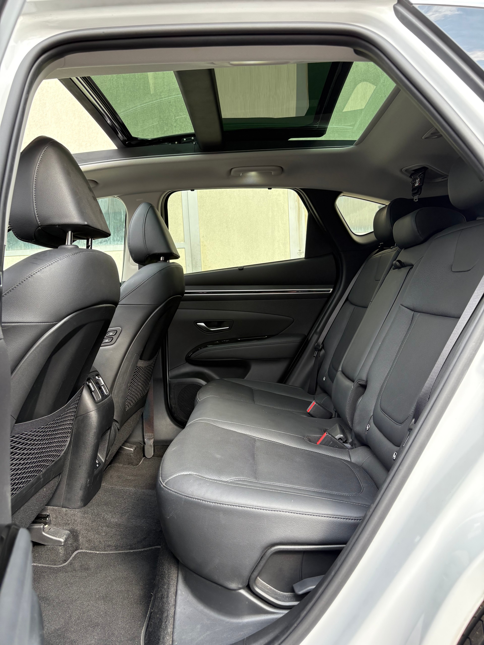 HYUNDAI Tucson 1.6 TGDI 48V Vertex DCT 4WD-image-6
