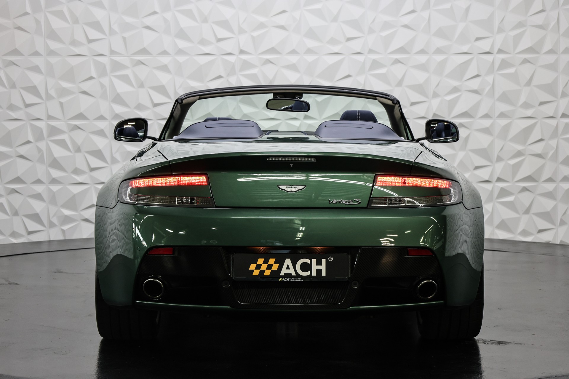 ASTON MARTIN V8 Vantage Roadster 4.7 S Sportshift-image-7