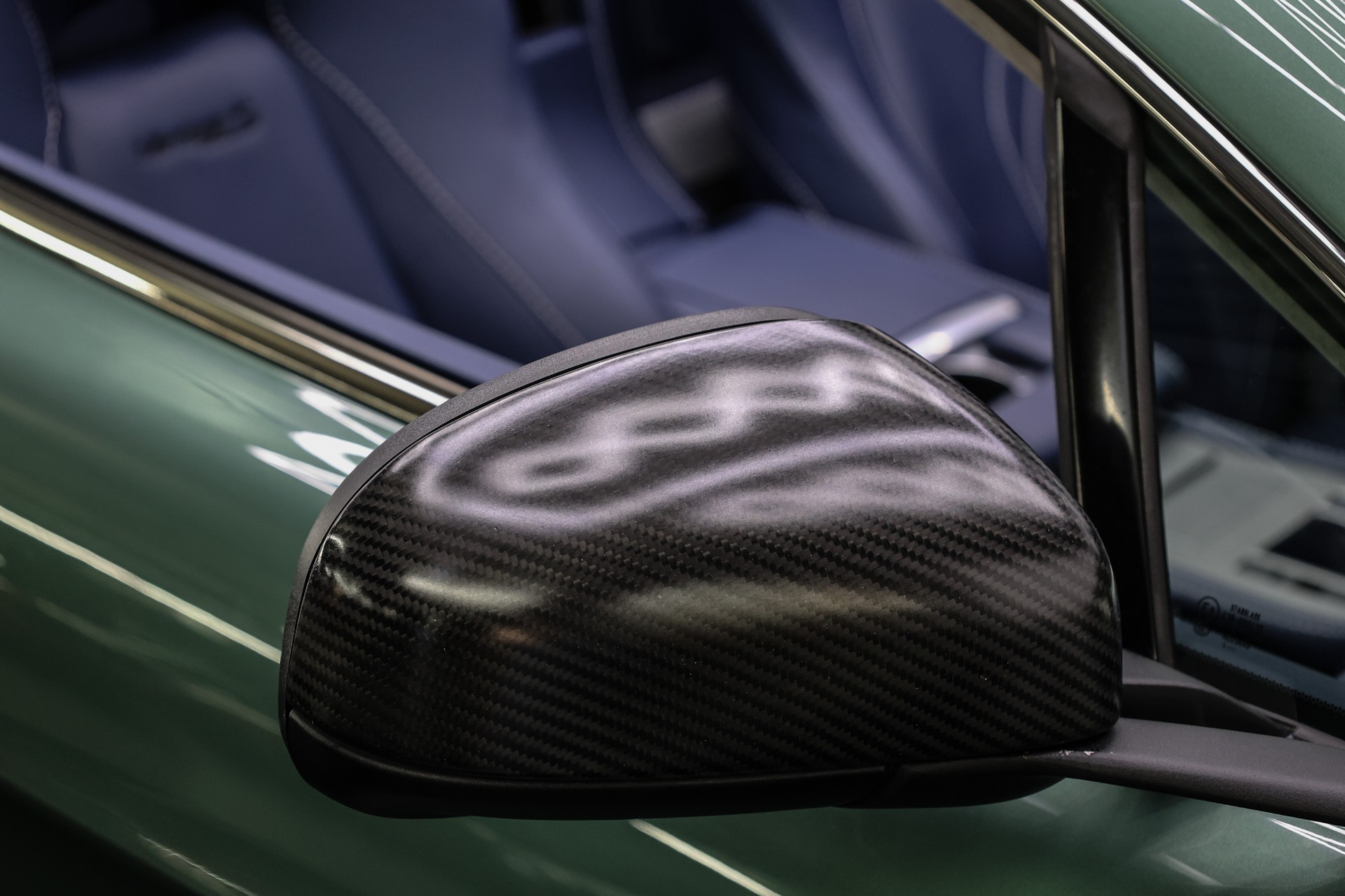 ASTON MARTIN V8 Vantage Roadster 4.7 S Sportshift-image-31