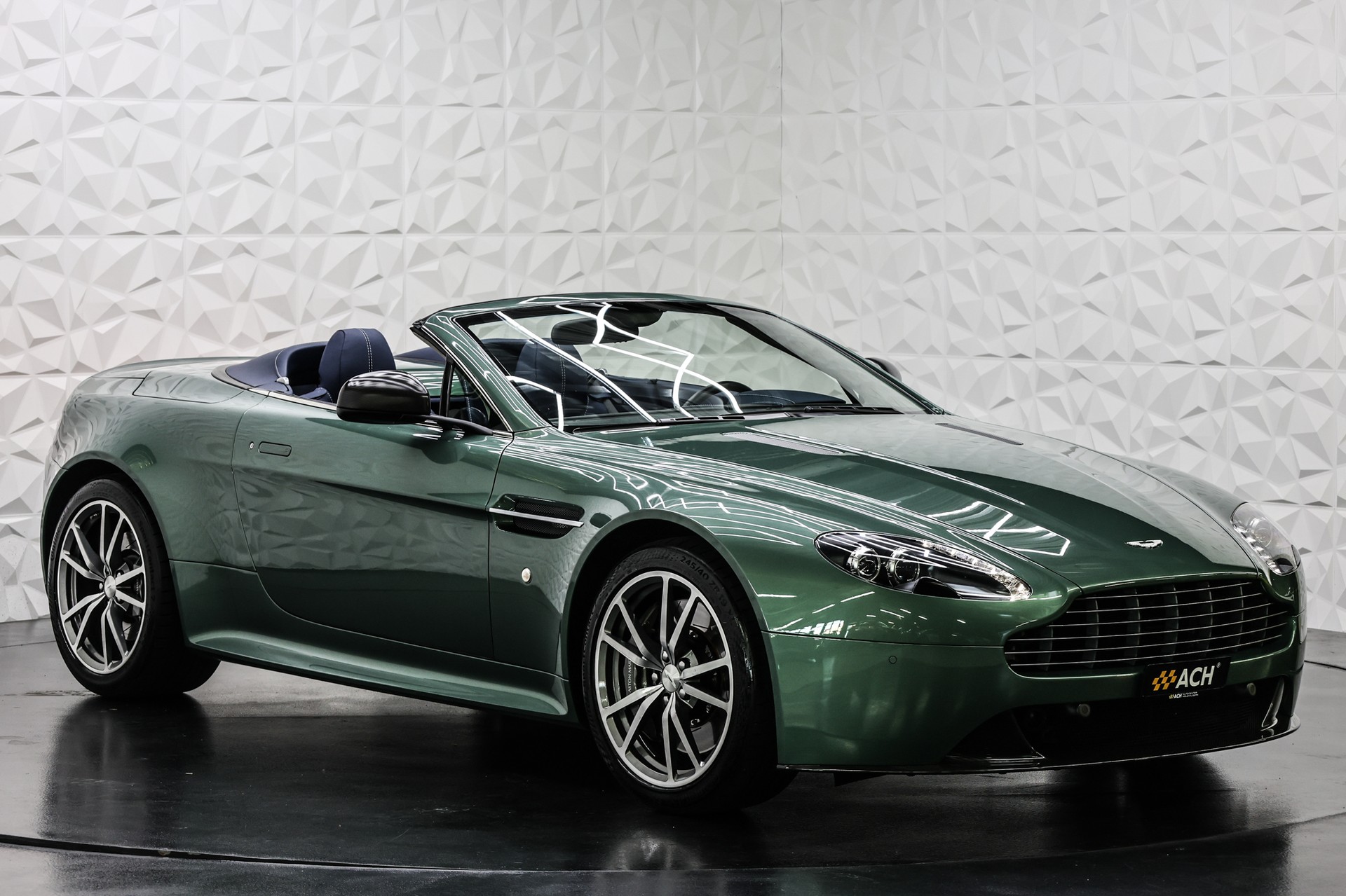 ASTON MARTIN V8 Vantage Roadster 4.7 S Sportshift
