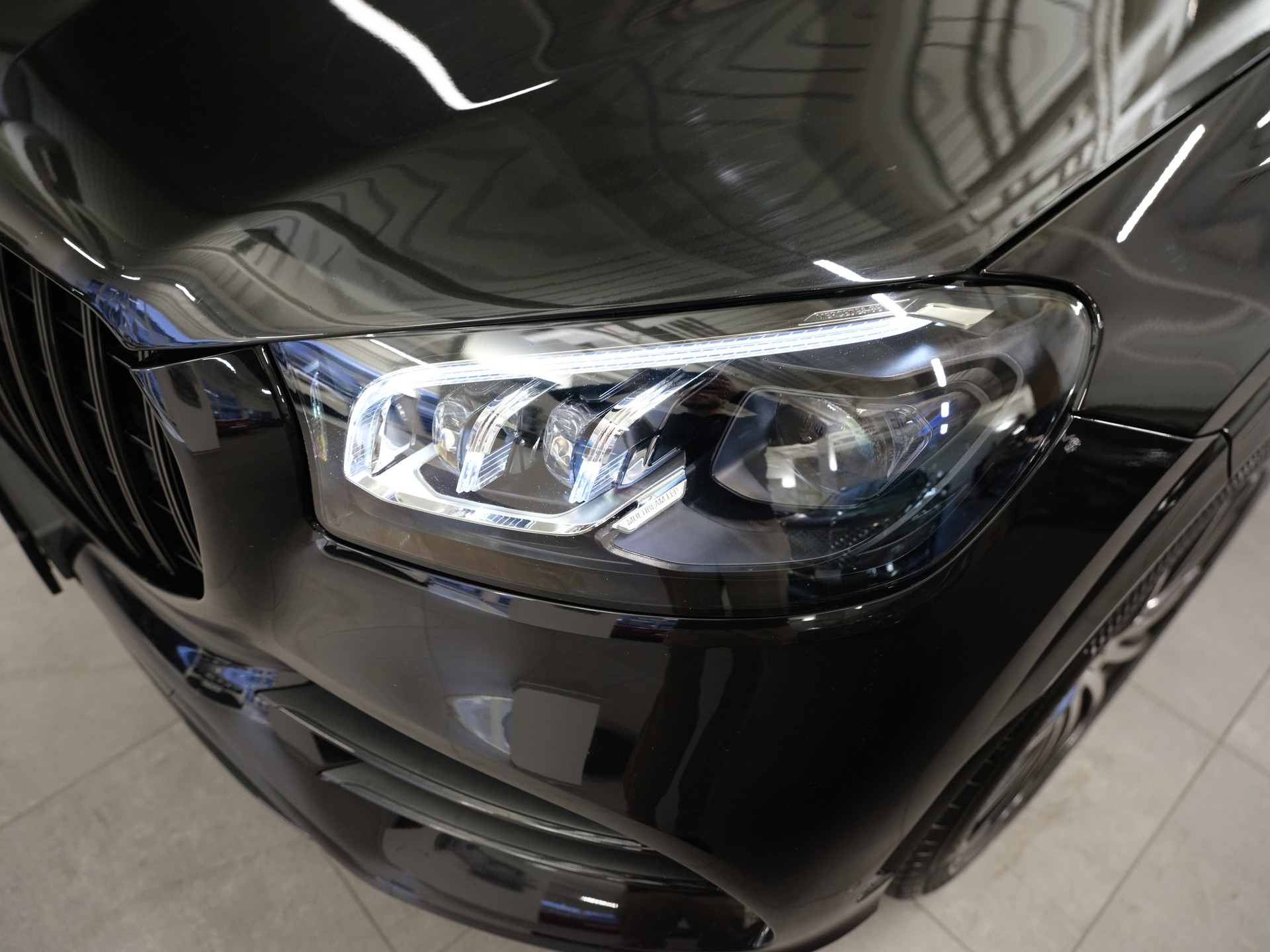 MERCEDES-BENZ GLS 580 4Matic 9G-Tronic-image-10