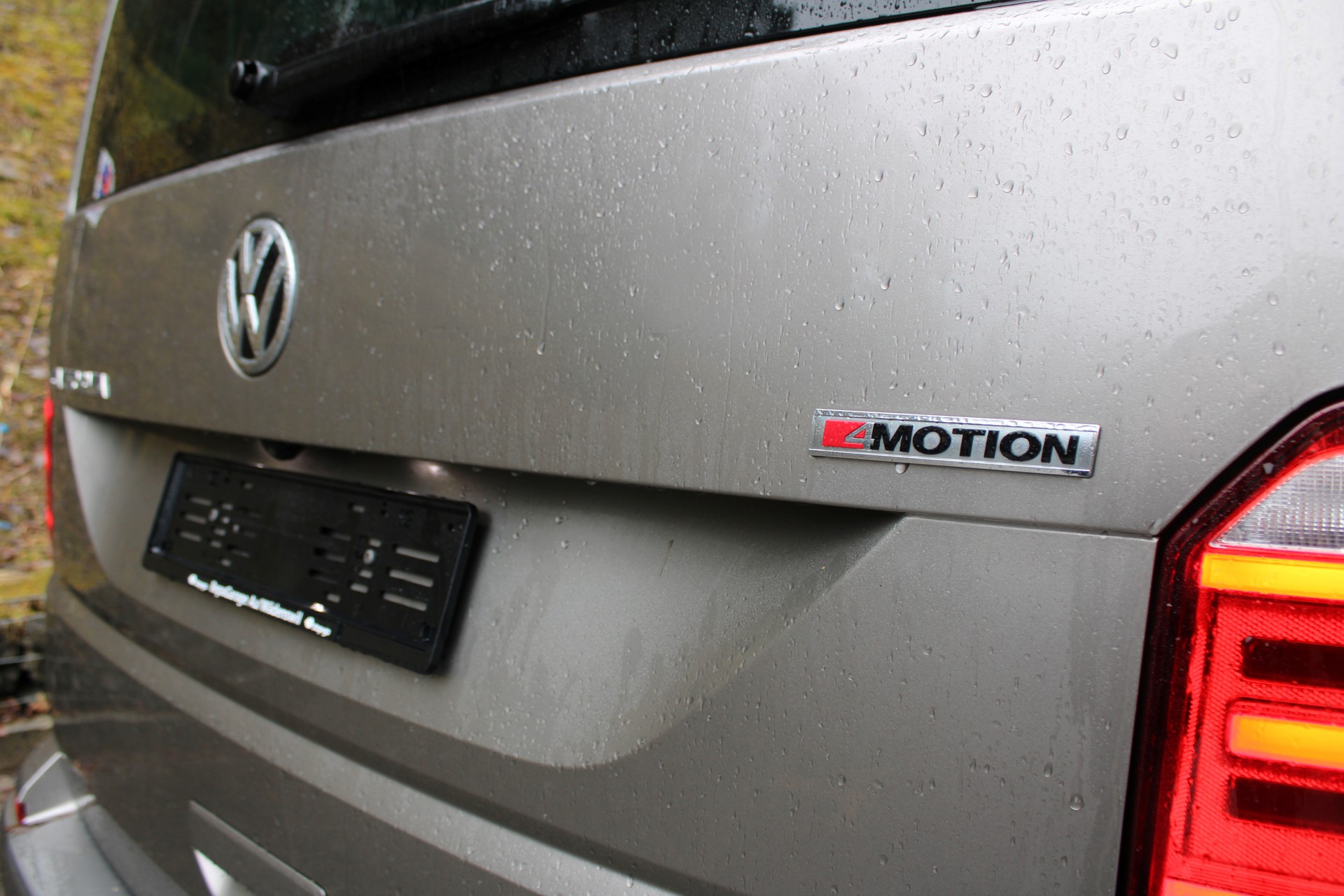 VW T6 California 3000 2.0 TDI 150 Co. Liberty DSG 4m-image-2
