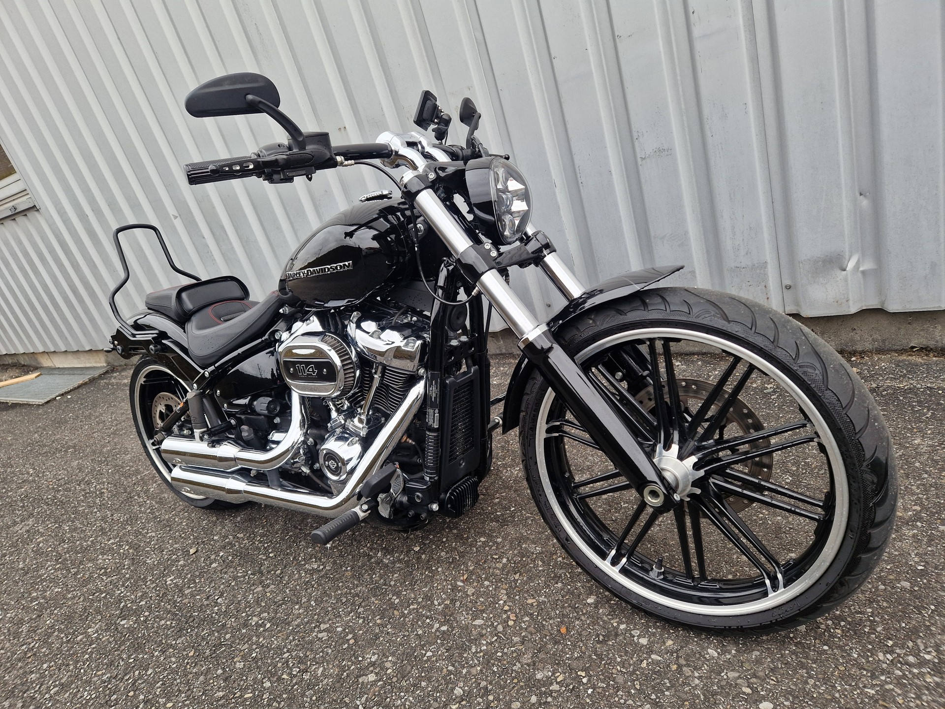 HARLEY-DAVIDSON FXBRS Breakout 114 ABS-image-1