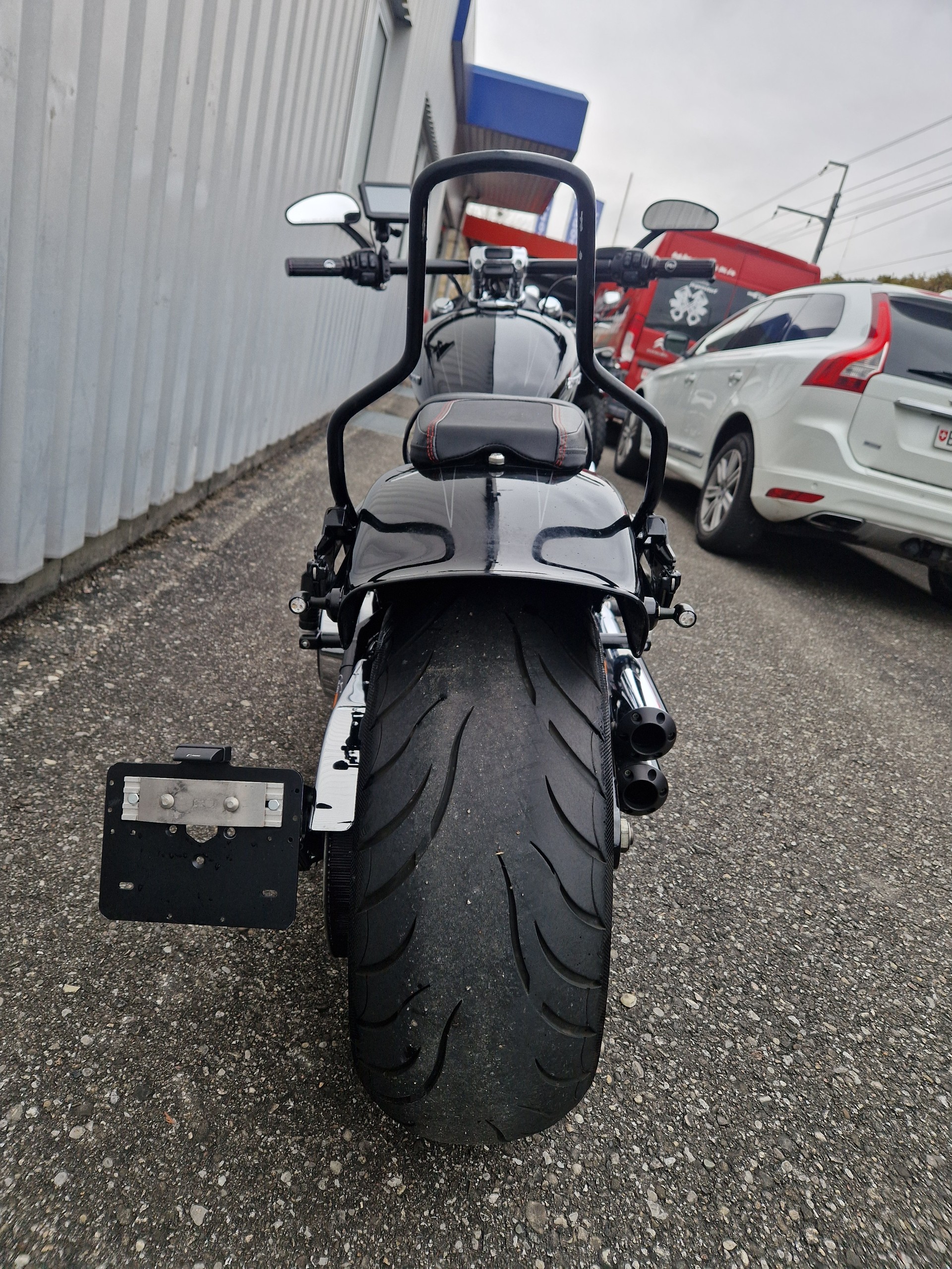 HARLEY-DAVIDSON FXBRS Breakout 114 ABS-image-6